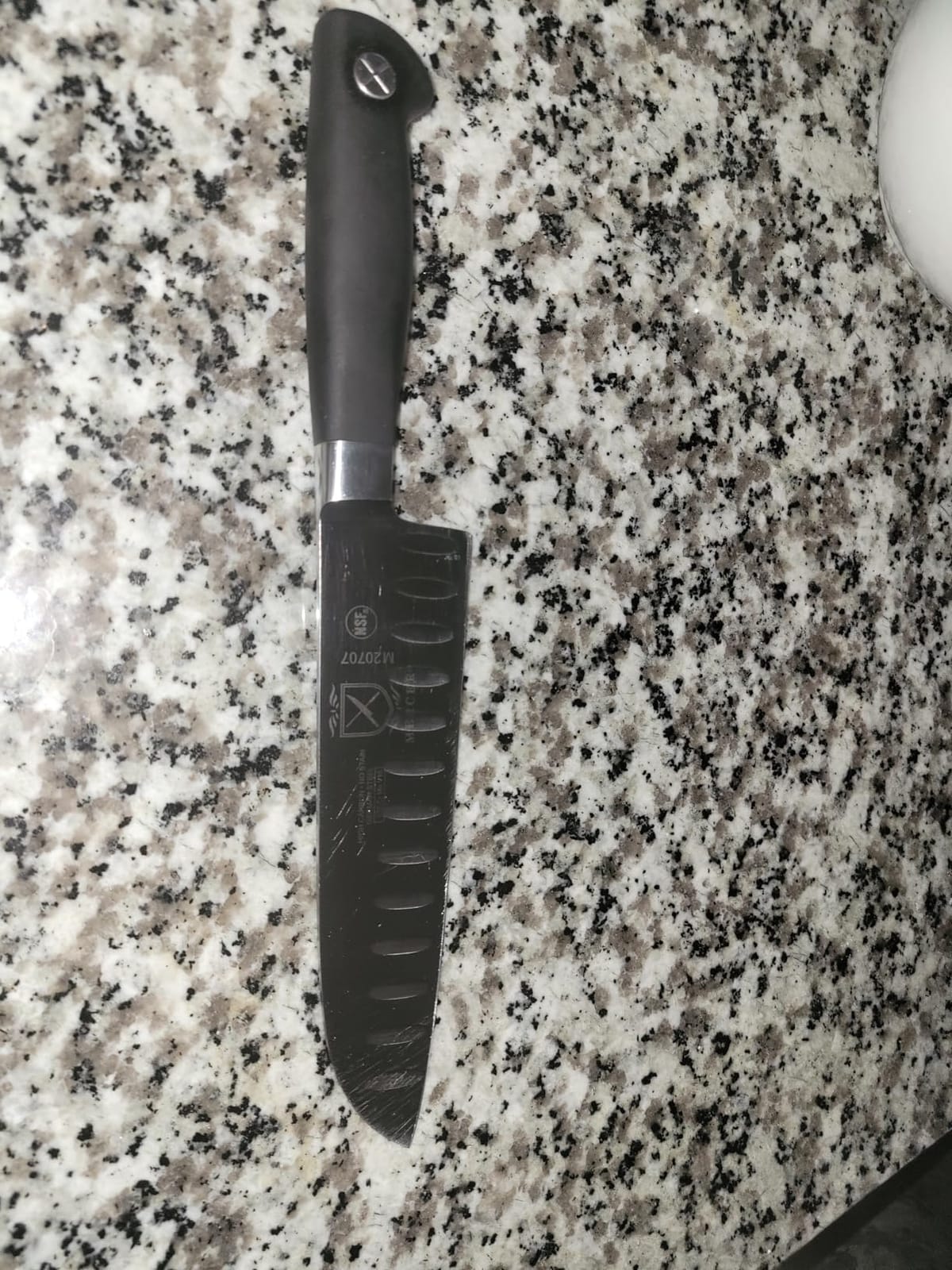 Mercer Culinary M20707 Genesis 7-Inch Santoku Knife,Black customer photo 1