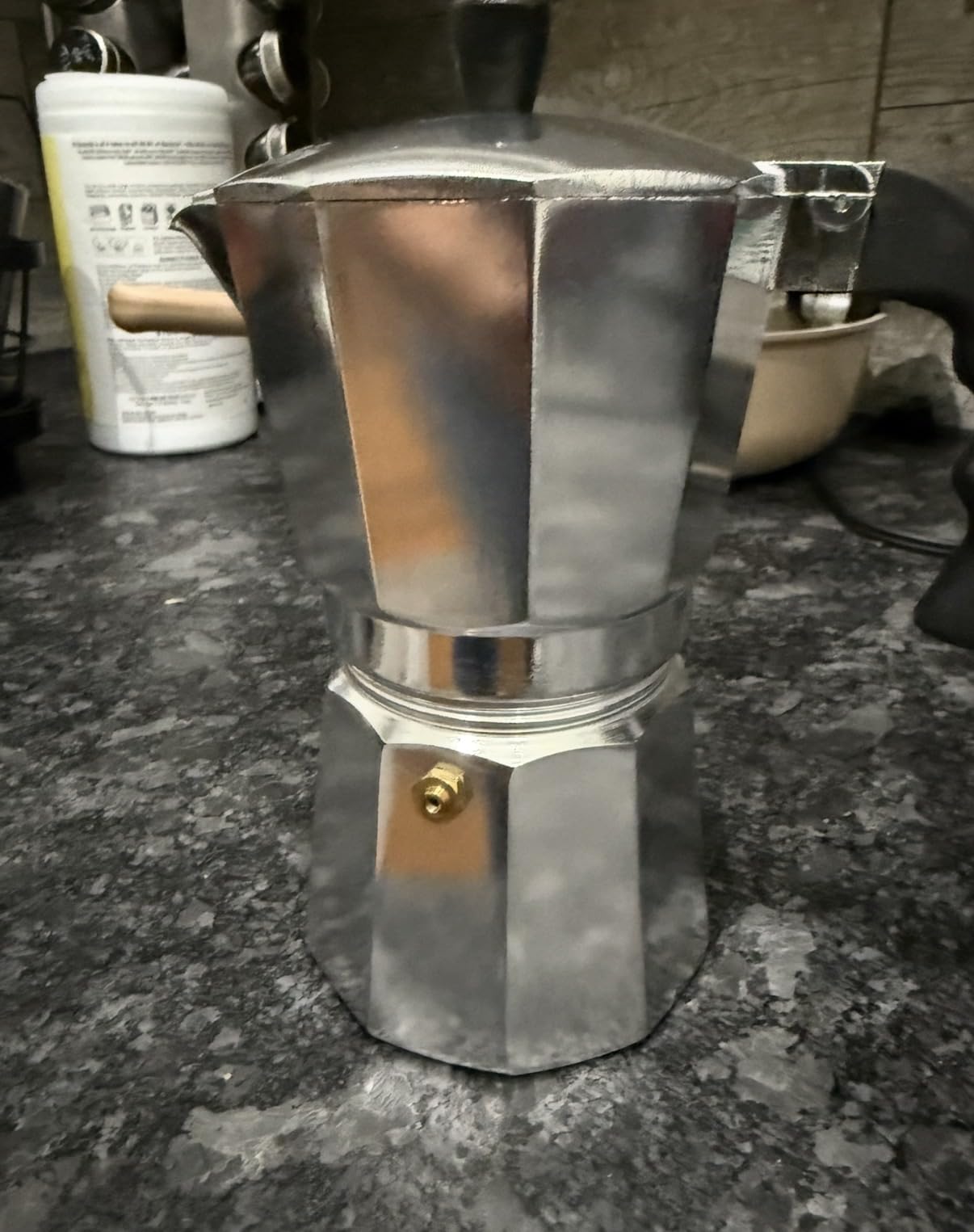 Imusa USA Aluminum Stovetop 6-cup Espresso Maker (B120-43V), Silver customer photo 1