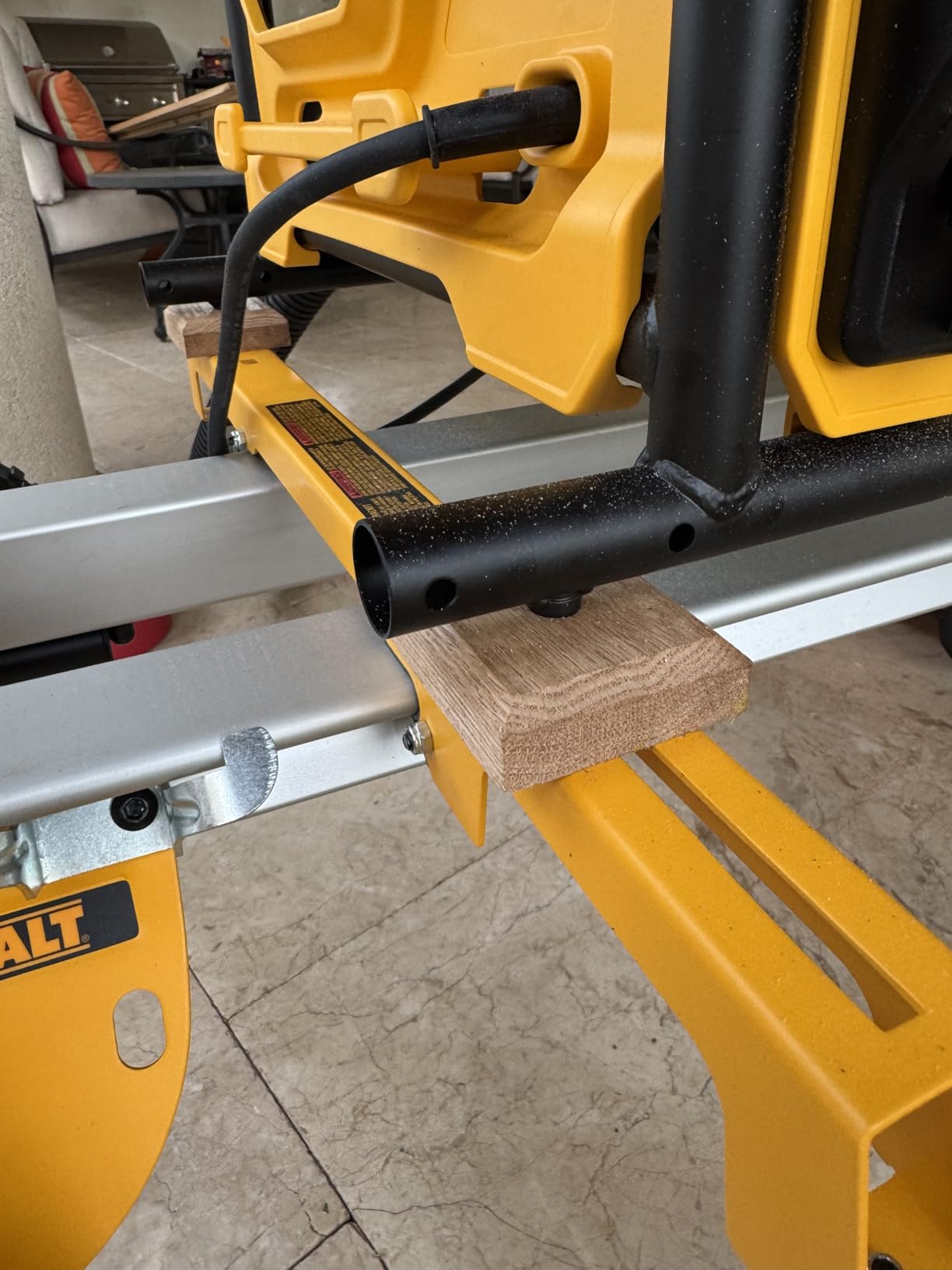 DEWALT Table Saw Stand, Rolling Stand, Collapsible and Portable, Lightweight and Compact (DW7440RS) customer photo 1