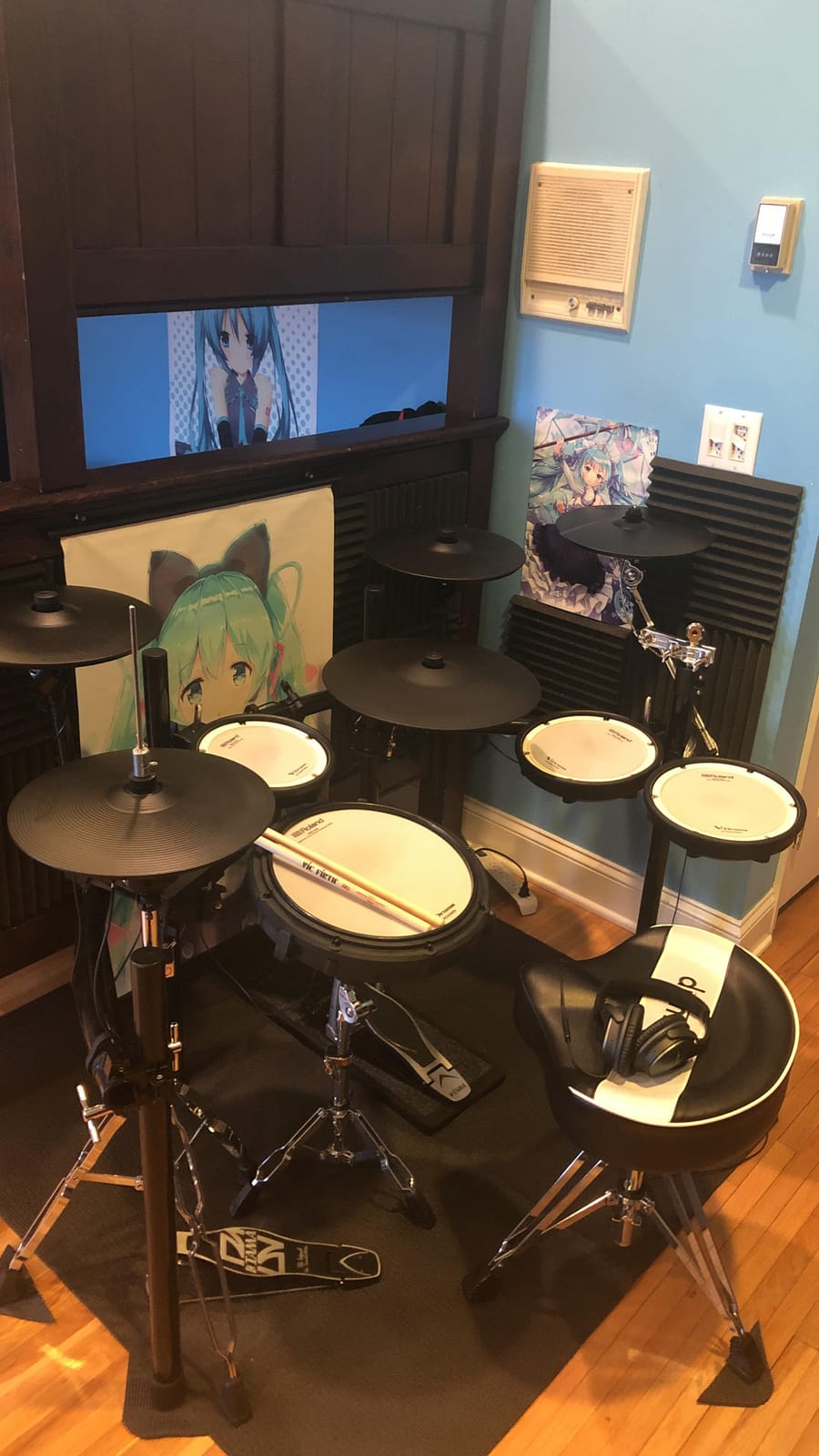 On-Stage DMA6450 Non Slip Drum Mat w/Bag (for Drum Kits &Percussion Instruments, 6'x4', Portable, Durable Construction, Ideal for Studio and Live Performances, Black Finish) customer photo 2