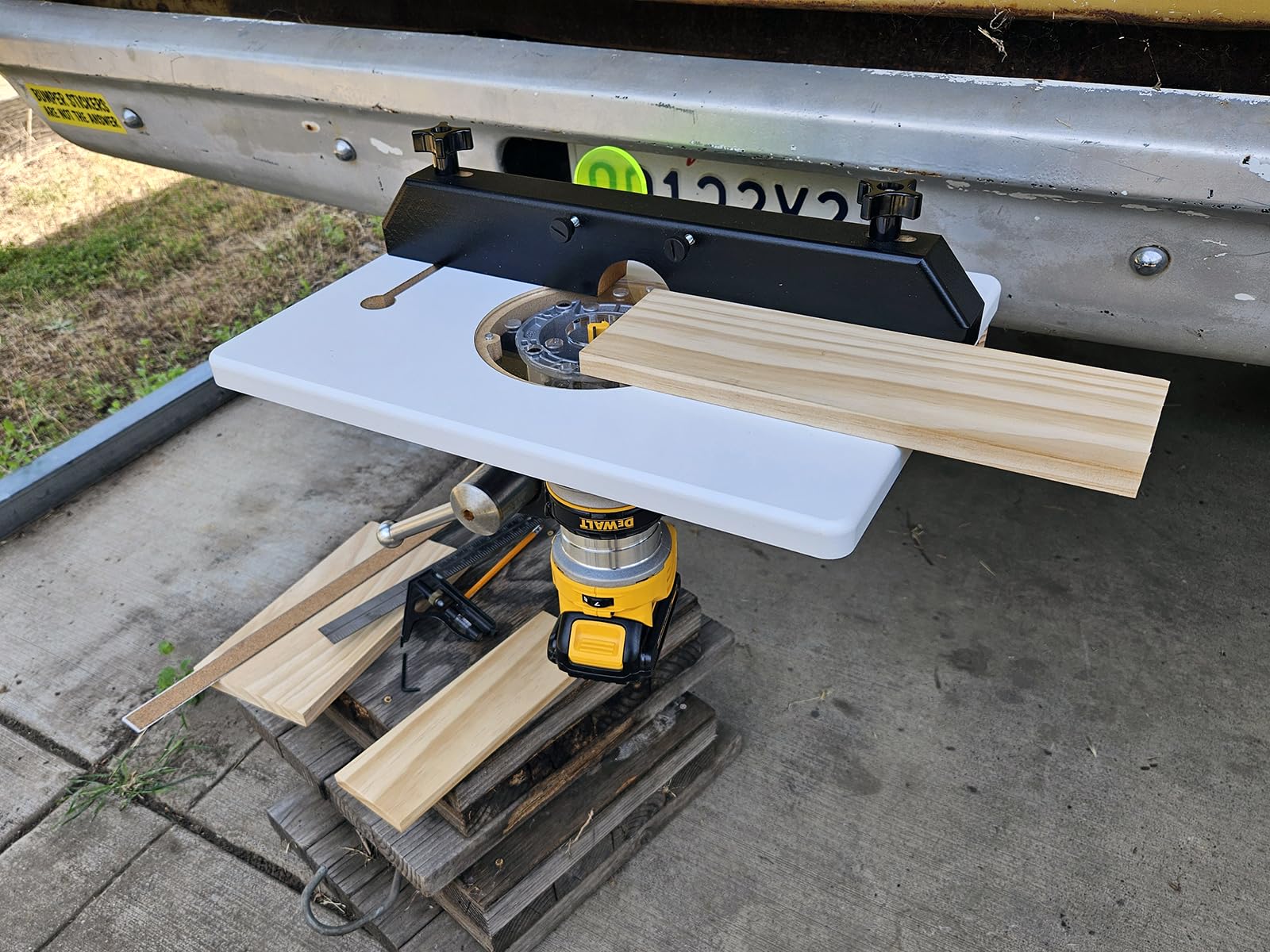Rockler Trim Router Table with Bit Guard, Adjustable Compact Router Table customer photo 1