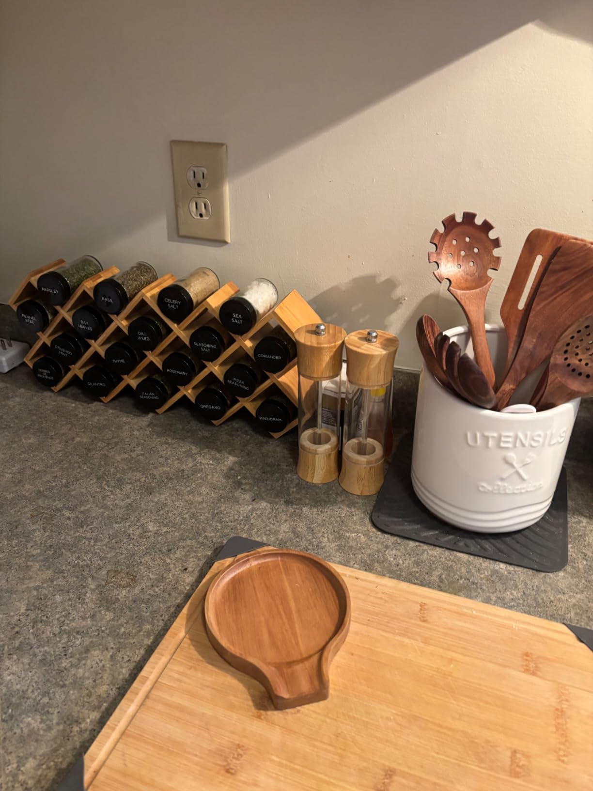 Kamenstein Criss Cross 18 Jar Bamboo Spice Rack with Spices Included - Countertop, Drawer, or Wall Mount Organizer with Refill Program customer photo 2