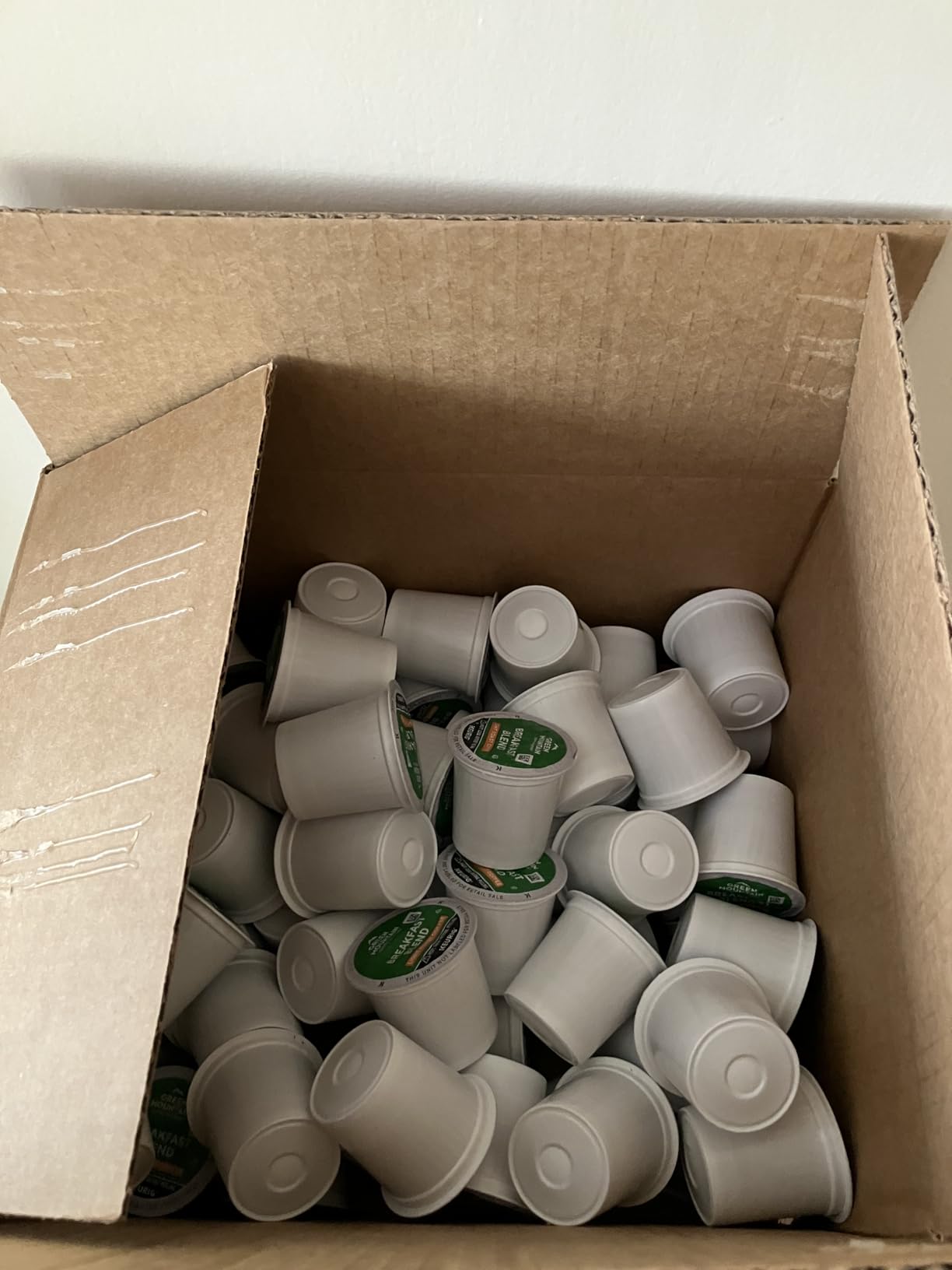 Green Mountain Coffee Roasters Breakfast Blend Single-Serve Keurig K-Cup Pods, Light Roast Coffee, 96 Count customer photo 2