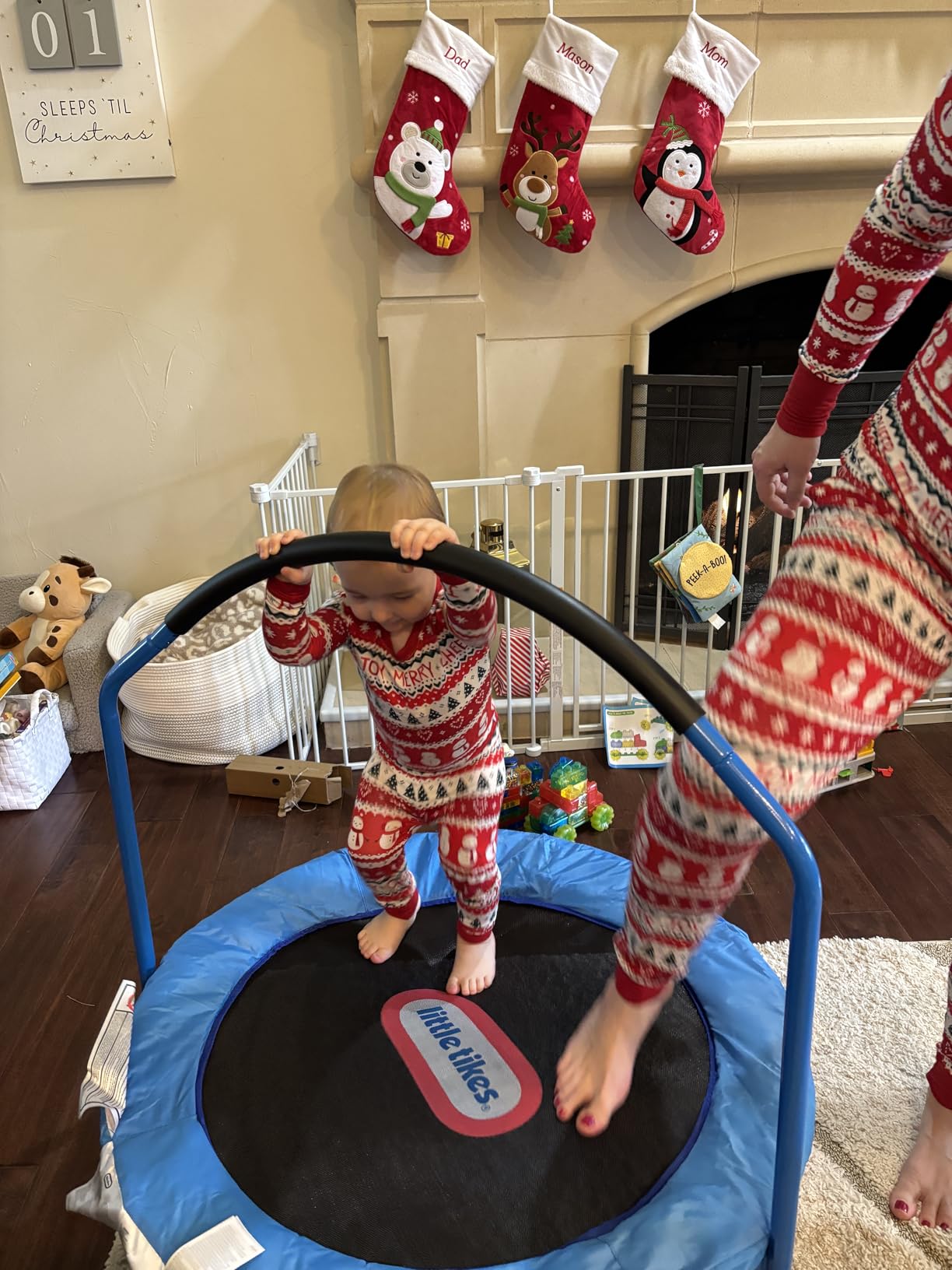 Little Tikes 3' Trampoline – (Amazon Exclusive) customer photo 2