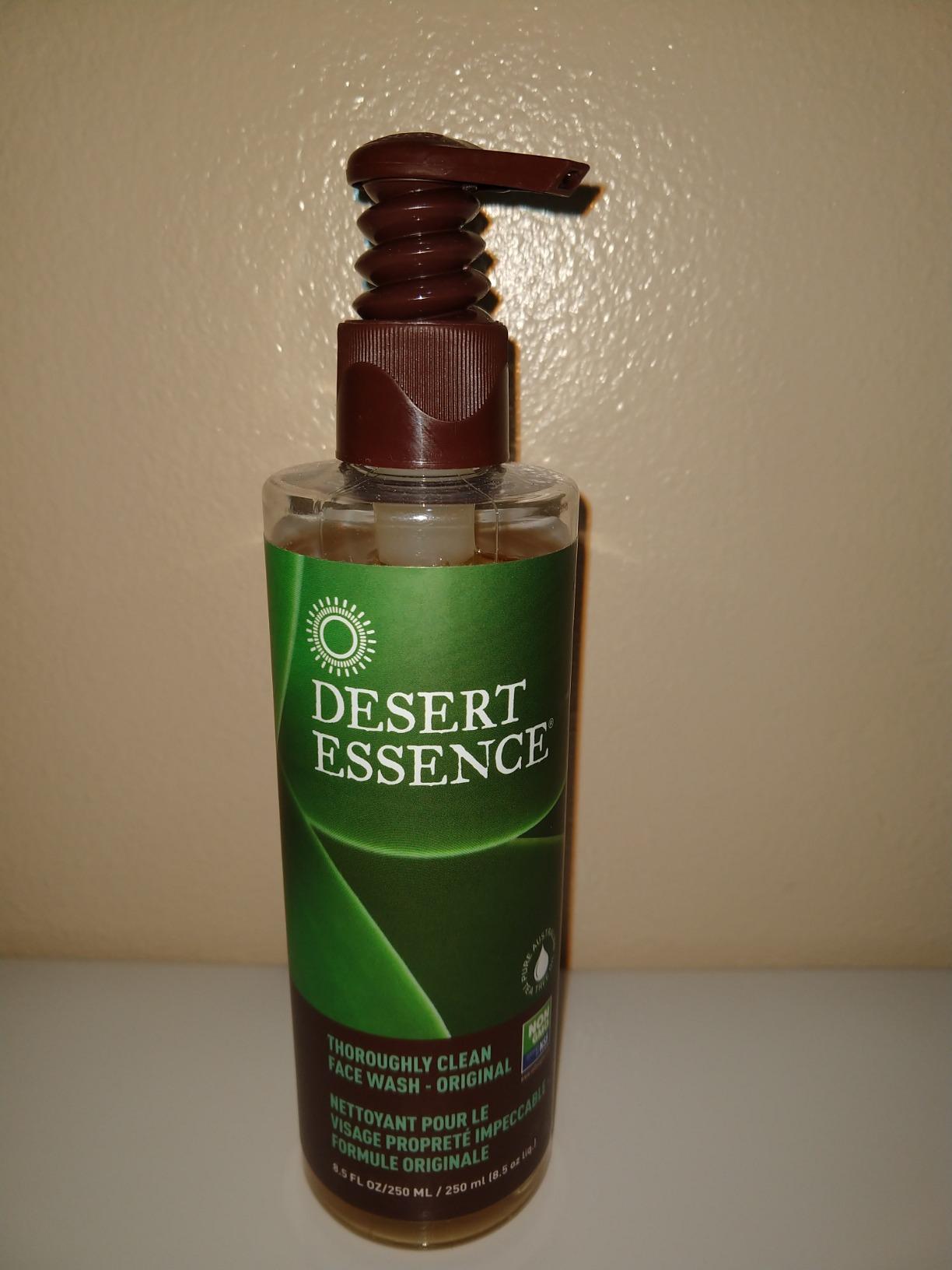Desert Essence Thoroughly Clean Face Wash, Tea Tree Oil, 8.5 fl oz customer photo 1