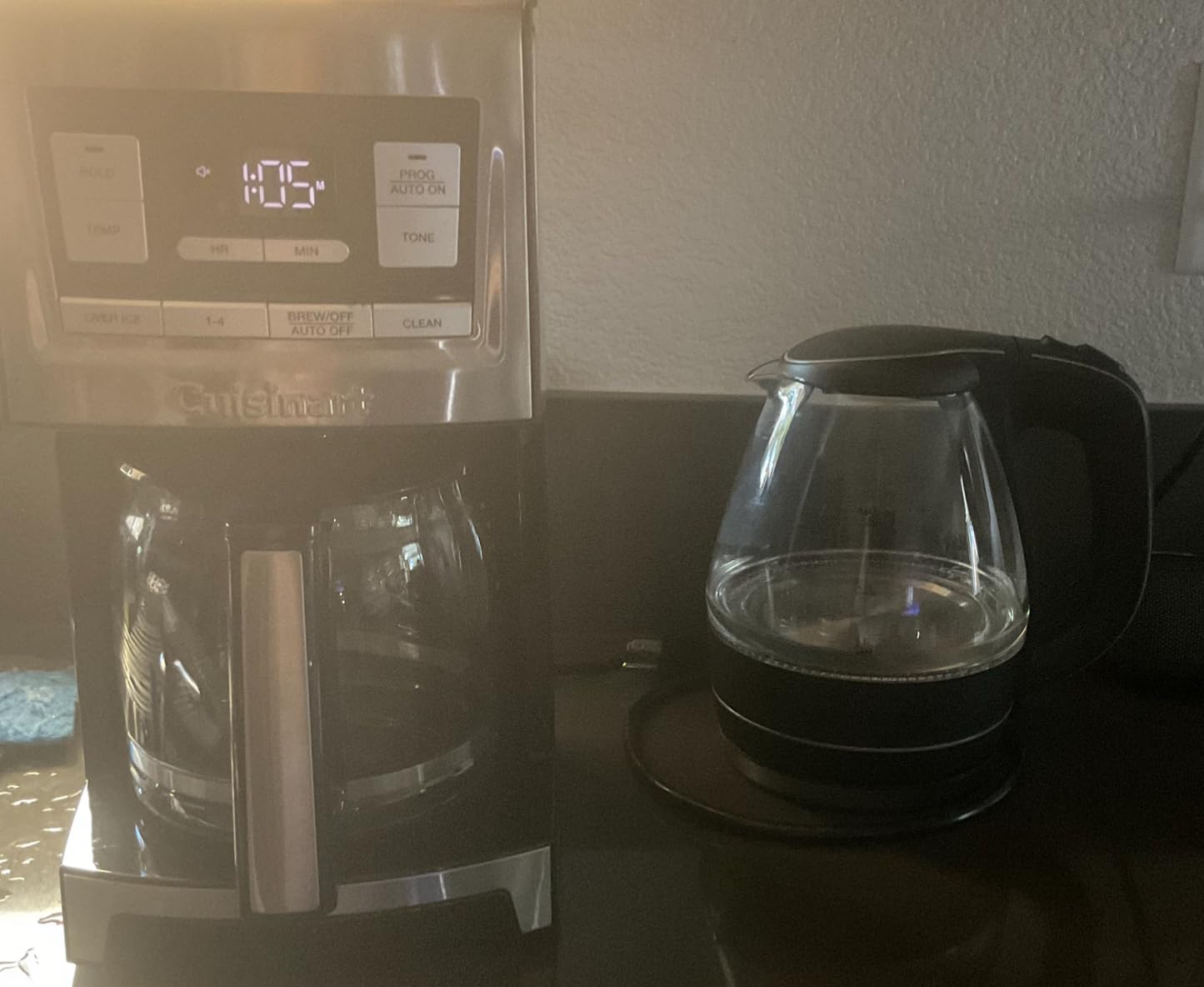 OVENTE 1.5L Glass Electric Kettle Water Boiler, Black KG83B customer photo 2