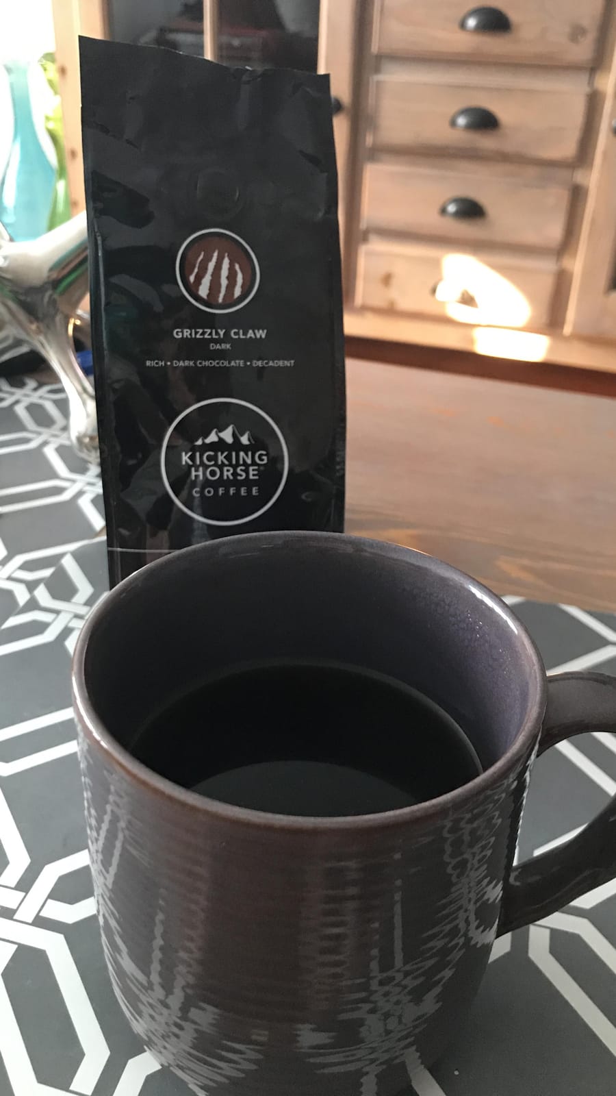 Kicking Horse Coffee, Grizzly Claw, Dark Roast, Whole Bean, 10 Oz - Certified Organic, Fairtrade, Kosher Coffee customer photo 1