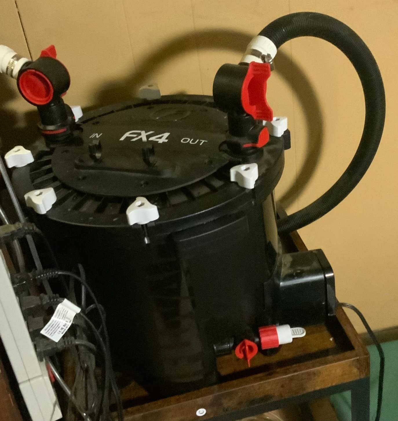 Fluval FX4 High Performance Aquarium Filter, up to 250 Gal. customer photo 2