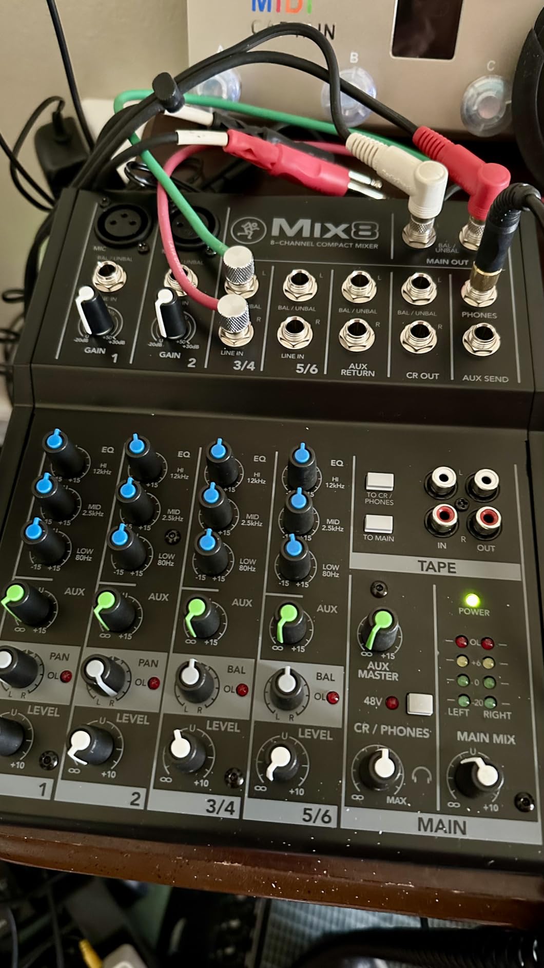 Mackie Mix Series Mix8 8-Channel Mixer, Black customer photo 1