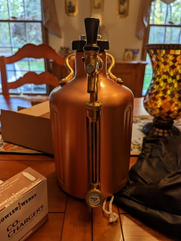 GrowlerWerks uKeg Carbonated Growler-Great Gift for Beer Lovers, 64 oz, Copper customer photo 1