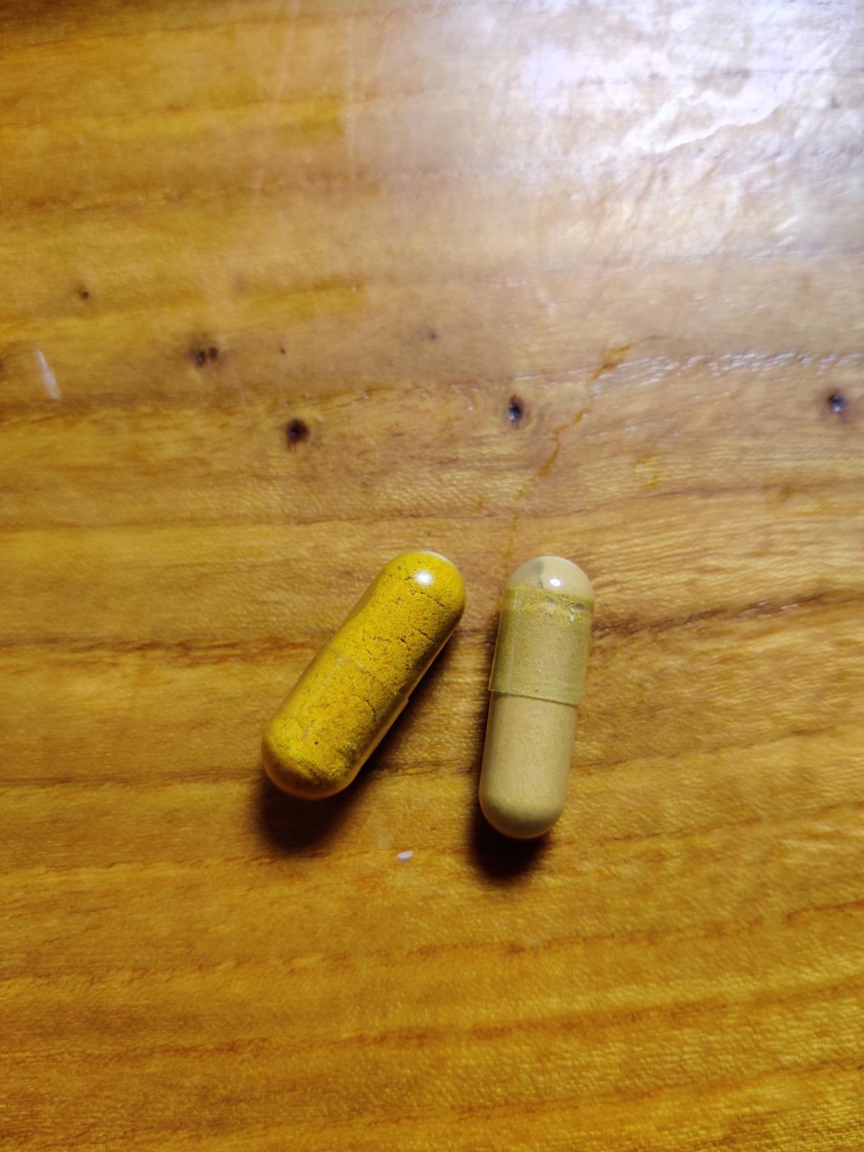 Turmeric Curcumin Supplement – 1200mg Organic Turmeric + BioPerine. 60 Caps customer photo 1