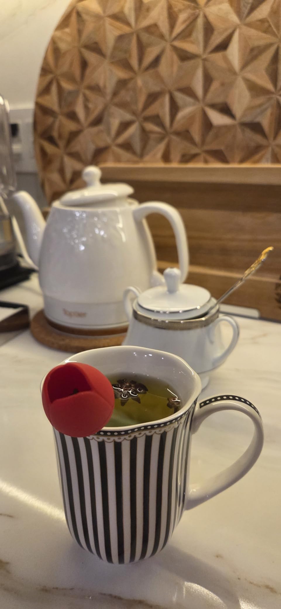 Cute Tea Infuser by OTOTO - Loose Leaf Tea Steeper, Tea Accessories, Tea Diffusers, Tea Infuser for Loose Leaf Tea, Tea Strainers, Cute Gifts, Tea Gift Set, Kitchen Gifts, Cooking Gadgets customer photo 2