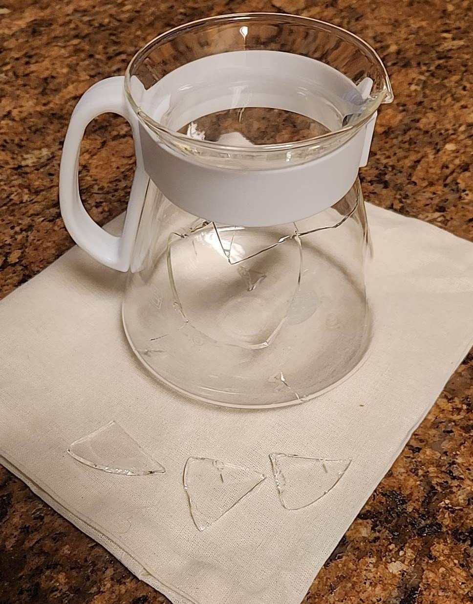 Hario V60 Ceramic Pour Over Coffee Set, Size 02, White customer photo 1