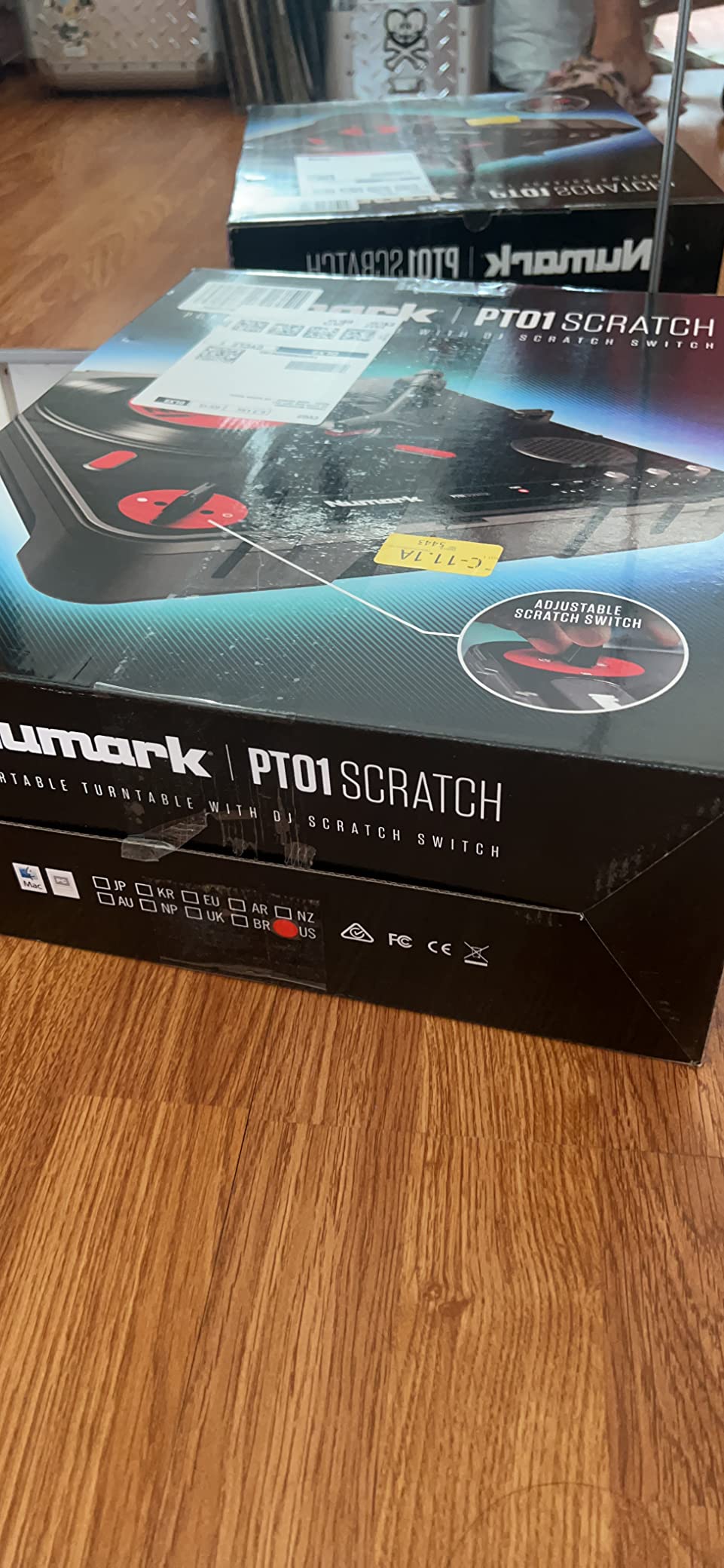 Numark PT01 Scratch Portable DJ Turntable customer photo 2