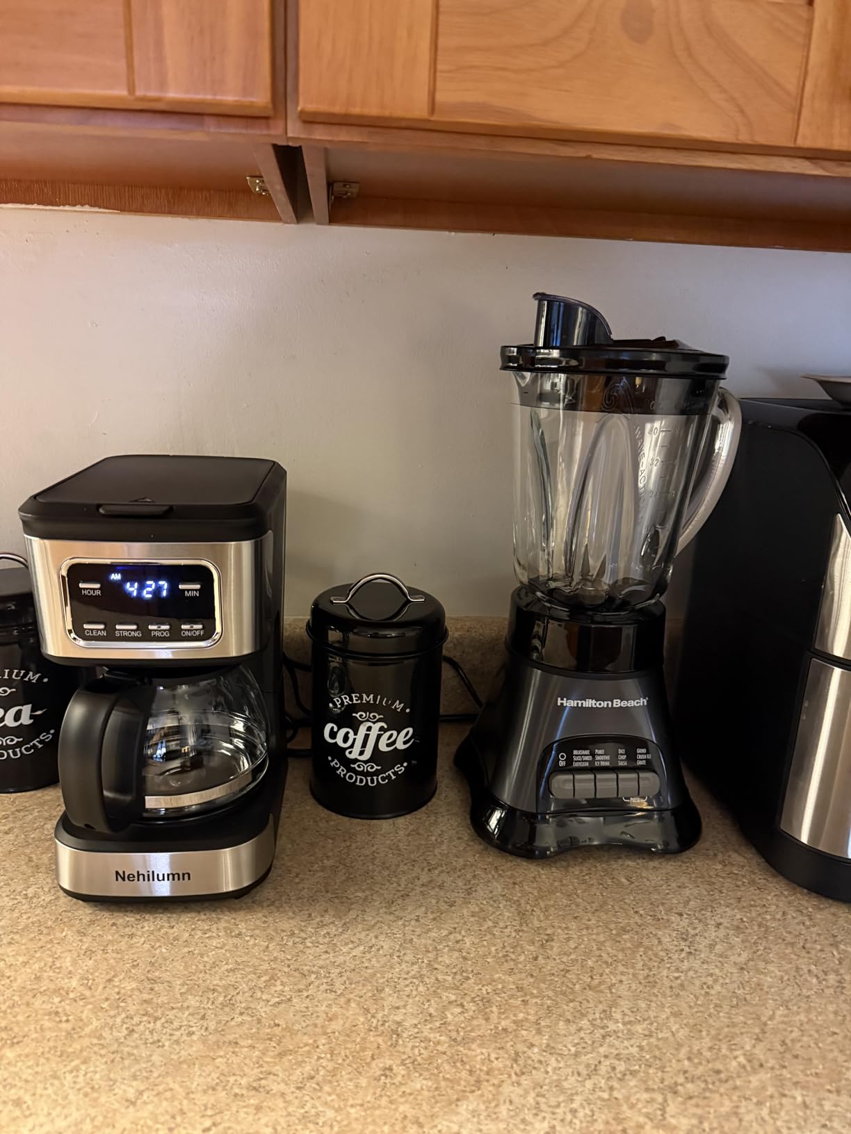 Hamilton Beach Blender and Food Processor Combo for Shakes & Smoothies, With 3 Cup Electric Food Chopper Attachment, 40 oz Glass Jar, Blender Travel Cup, 700 Watts Peak Power, Gray & Black (58163) customer photo 1