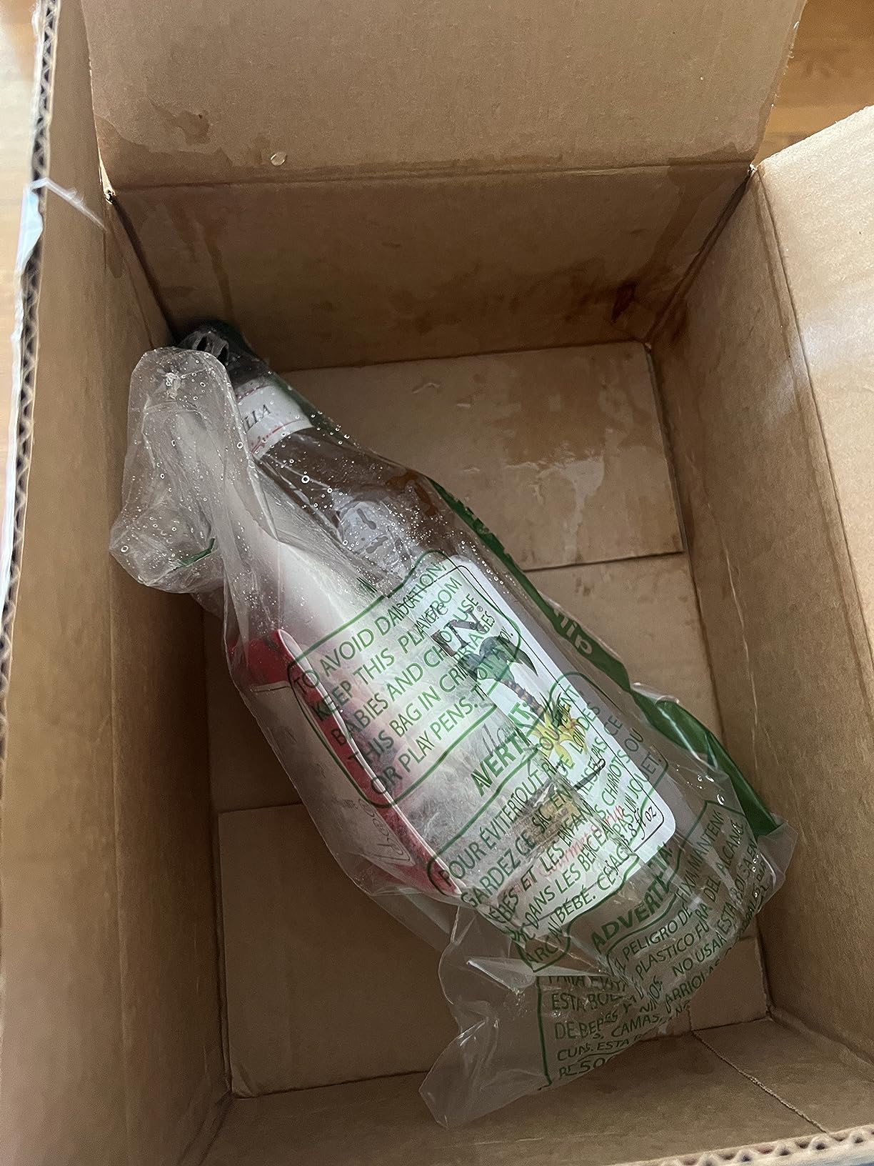 Monin - Vanilla Syrup with Monin BPA Free Pump, Boxed, Versatile Flavor, Great for Coffee, Shakes, and Cocktails, Gluten-Free, Non-GMO (1 Liter) customer photo 1