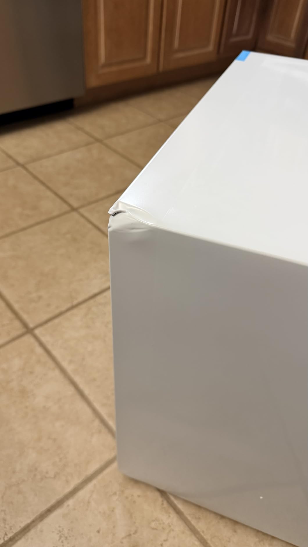 BLACK+DECKER 1.2 Cu. Ft. Compact Upright Freezer, BUFK12W, White customer photo 1