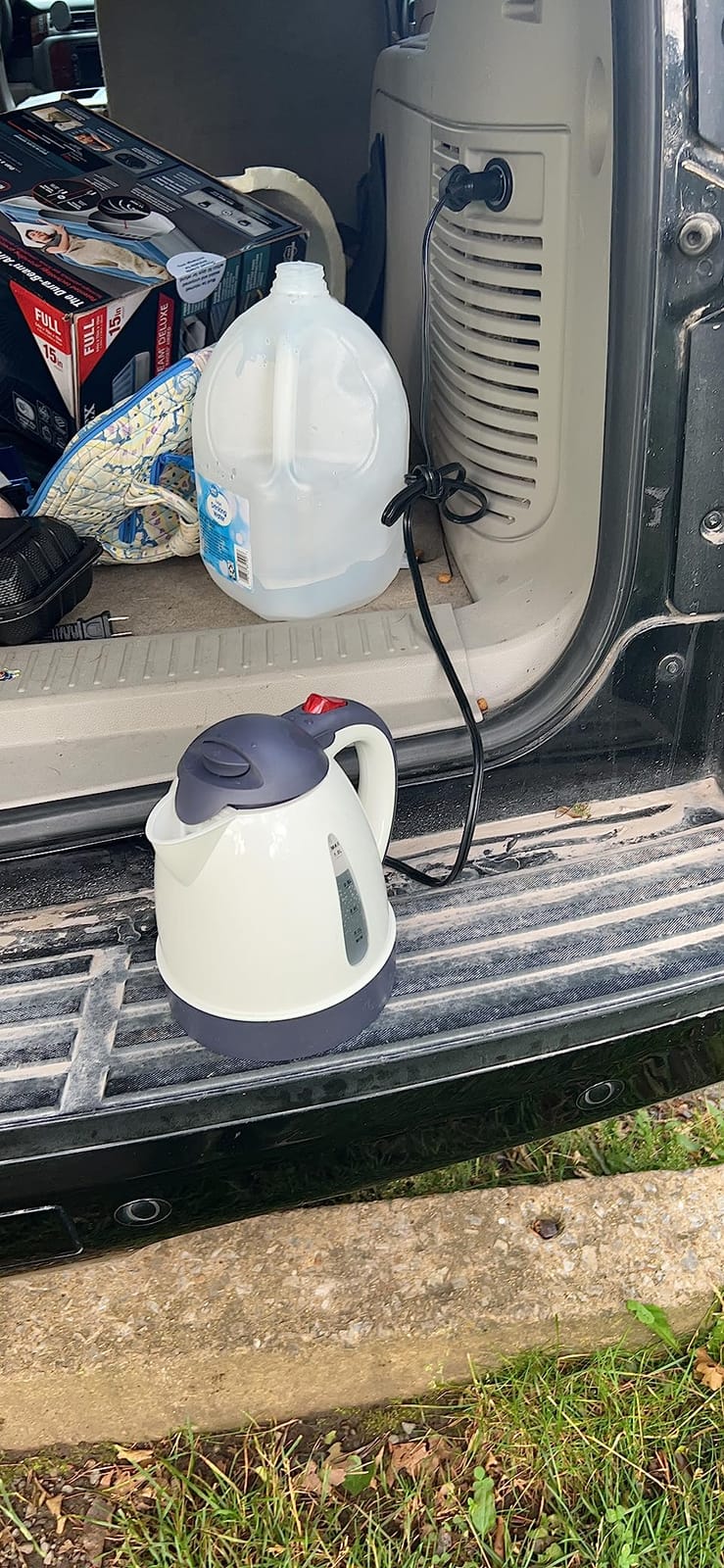 Fdit Car Electric Kettle, Portable Dual Voltage Water Heater with Auto Shut Off for Road Trips Truck Travel 304 Stainless Steel Black Cream White 1000ml 12V 24V customer photo 2