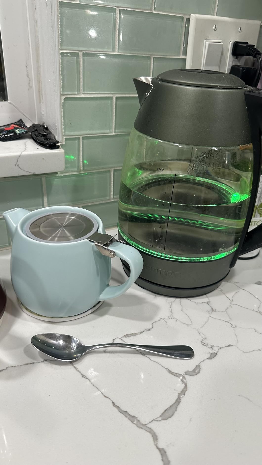 Tealyra - Pluto Porcelain Small Teapot Red - 18.2-ounce (1-2 cups) - Matte Finish - Stainless Steel Lid and Extra-Fine Infuser To Brew Loose Leaf Tea - 540ml customer photo 2