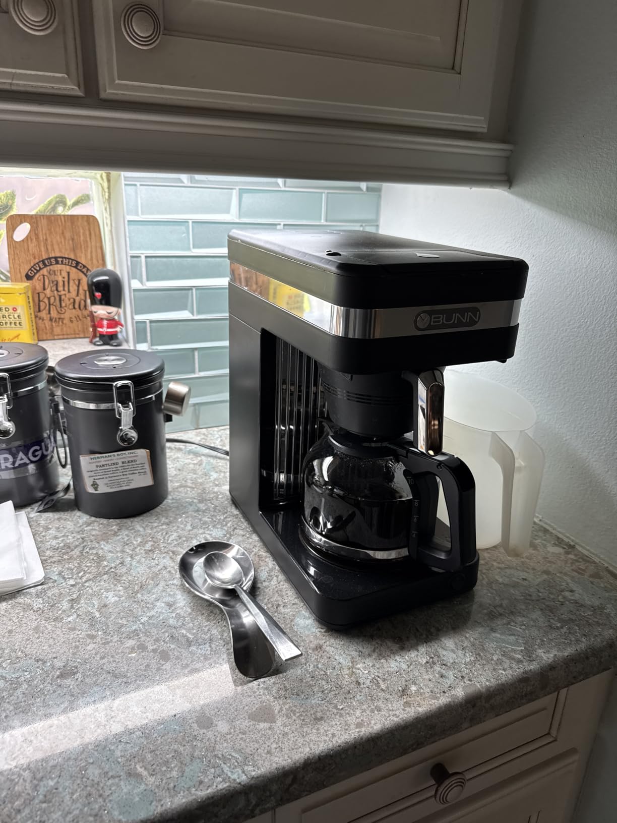 BUNN CSB2B Speed Brew Elite 10-Cup Coffee Maker, Black/SST customer photo 1