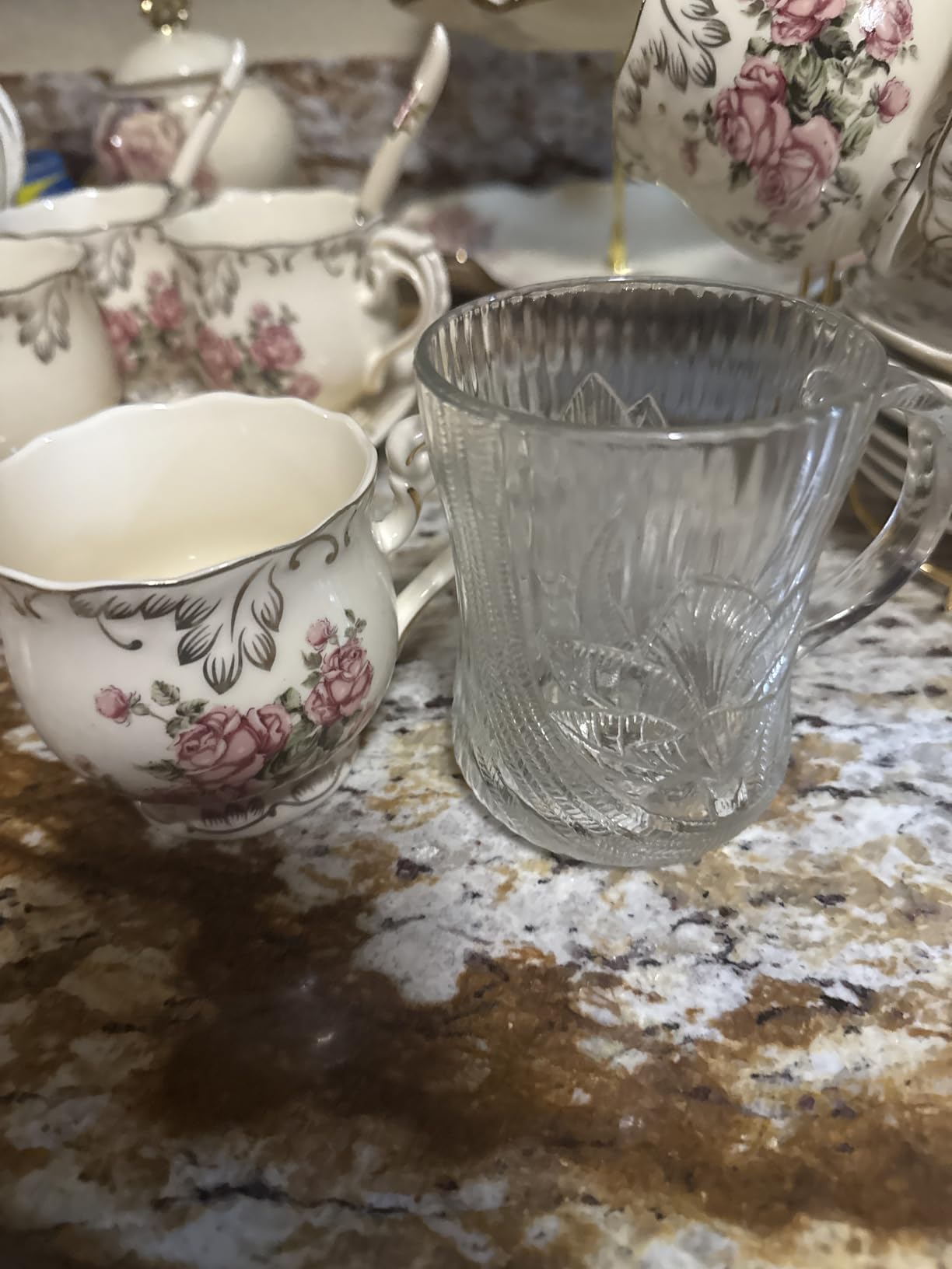 YOLIFE Porcelain Tea Set, Ivory Vintage Pink Rose Teaset customer photo 1