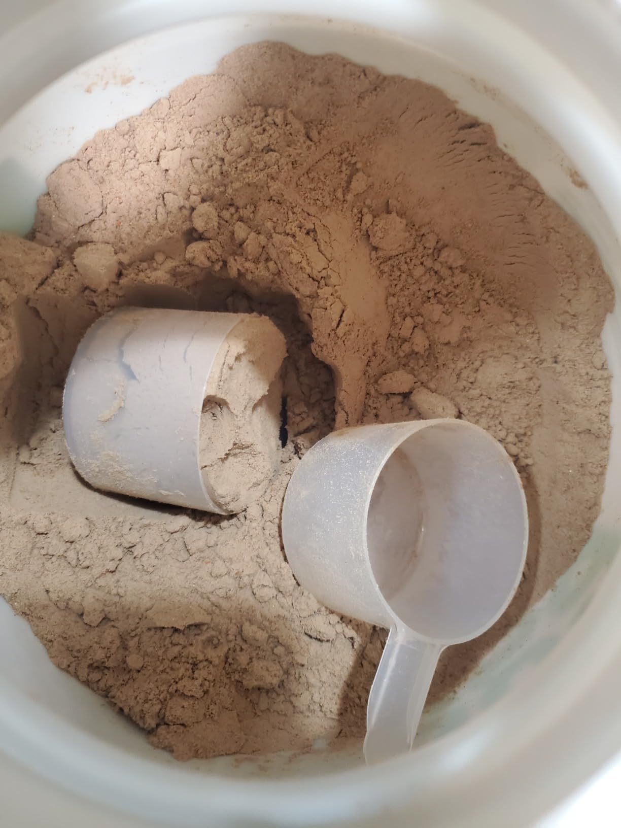 Vega All-in-One Nutrition Organic Vegan Protein Powder – Chocolate, 20g Protein Meal Replacement Shake – 1.56 lbs (17 Servings) customer photo 2