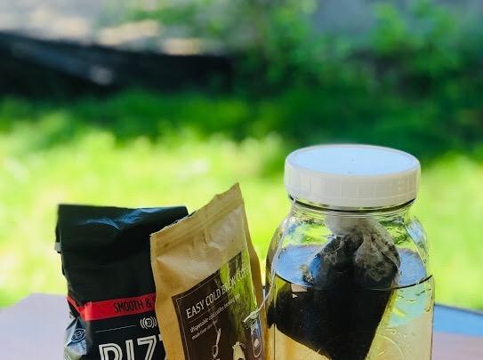 Bizzy Organic Cold Brew Coffee, Smooth & Sweet Blend, Coarse Ground, 1 LB customer photo 2