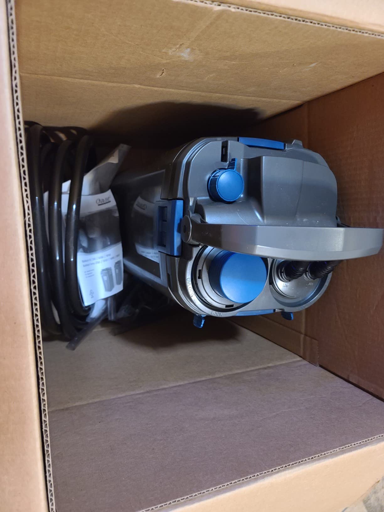 OASE BioMaster External Filter for Aquariums Up to 160 Gallons, Multi-Stage Filtration, Easy Maintenance Prefilter, Quiet Canister Filter, German Engineering customer photo 1