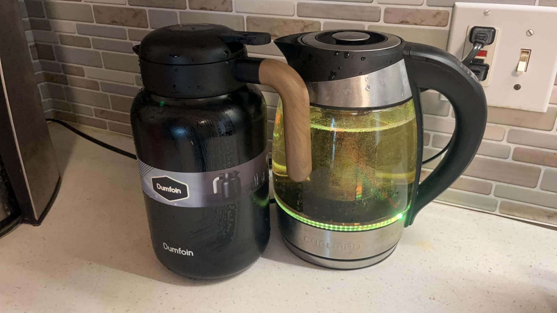 Chefman Electric Kettle with Temperature Control, 5 Presets LED Indicator Lights, Removable Tea Infuser, Glass Tea Kettle & Hot Water Boiler, 360° Swivel Base, BPA Free, Stainless Steel, 1.8 Liters customer photo 2