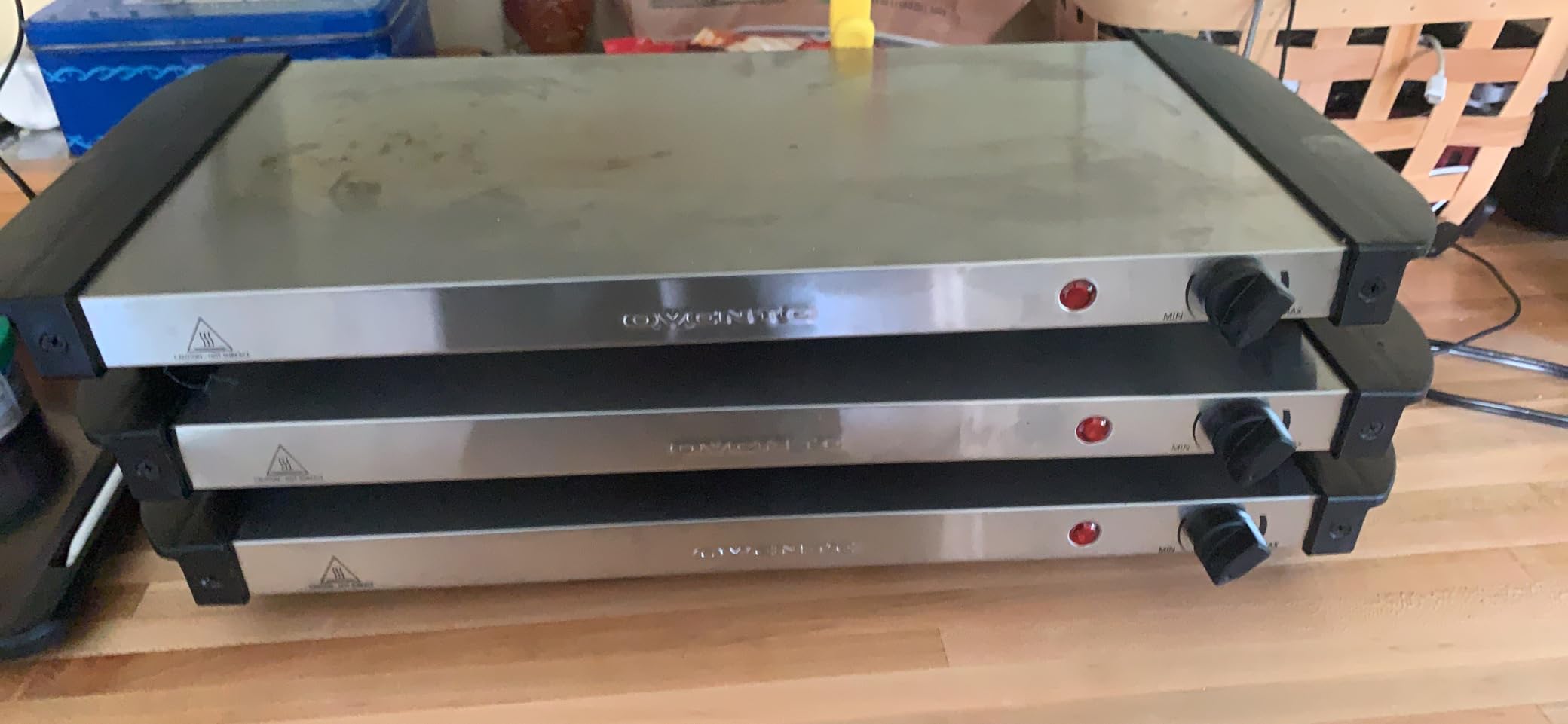 OVENTE Electric Warming Tray, Adjustable from 90°F to 284°F, Silver FW170S customer photo 1