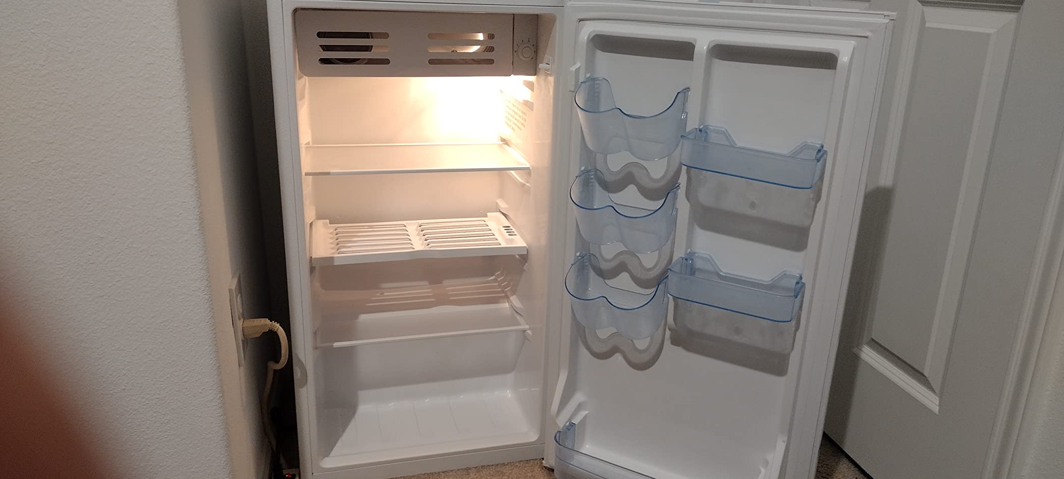 Frigidaire EFR331 Single Door Compact Refrigerator - Adjustable Thermostat Control - Reversible Doors - Front Blackboard, Write and Erase - Ideal for Dorm, Office, RV, Room - Black, 3.2 Cubic Feet customer photo 2
