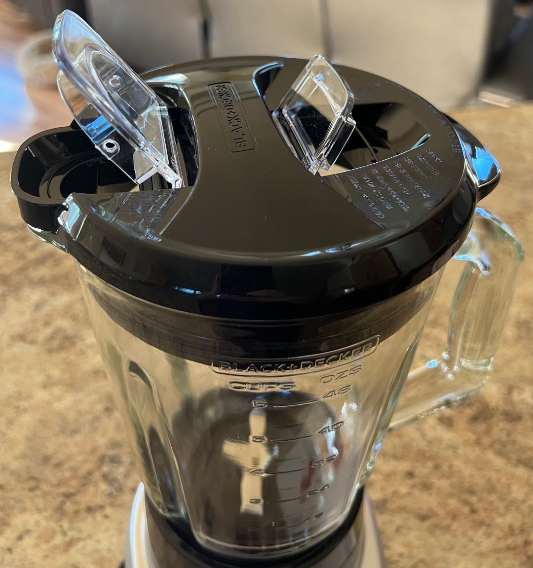 BLACK+DECKER PowerCrush Multi-Function Blender with 6-Cup Glass Jar, 4 Speed Settings, Silver customer photo 1