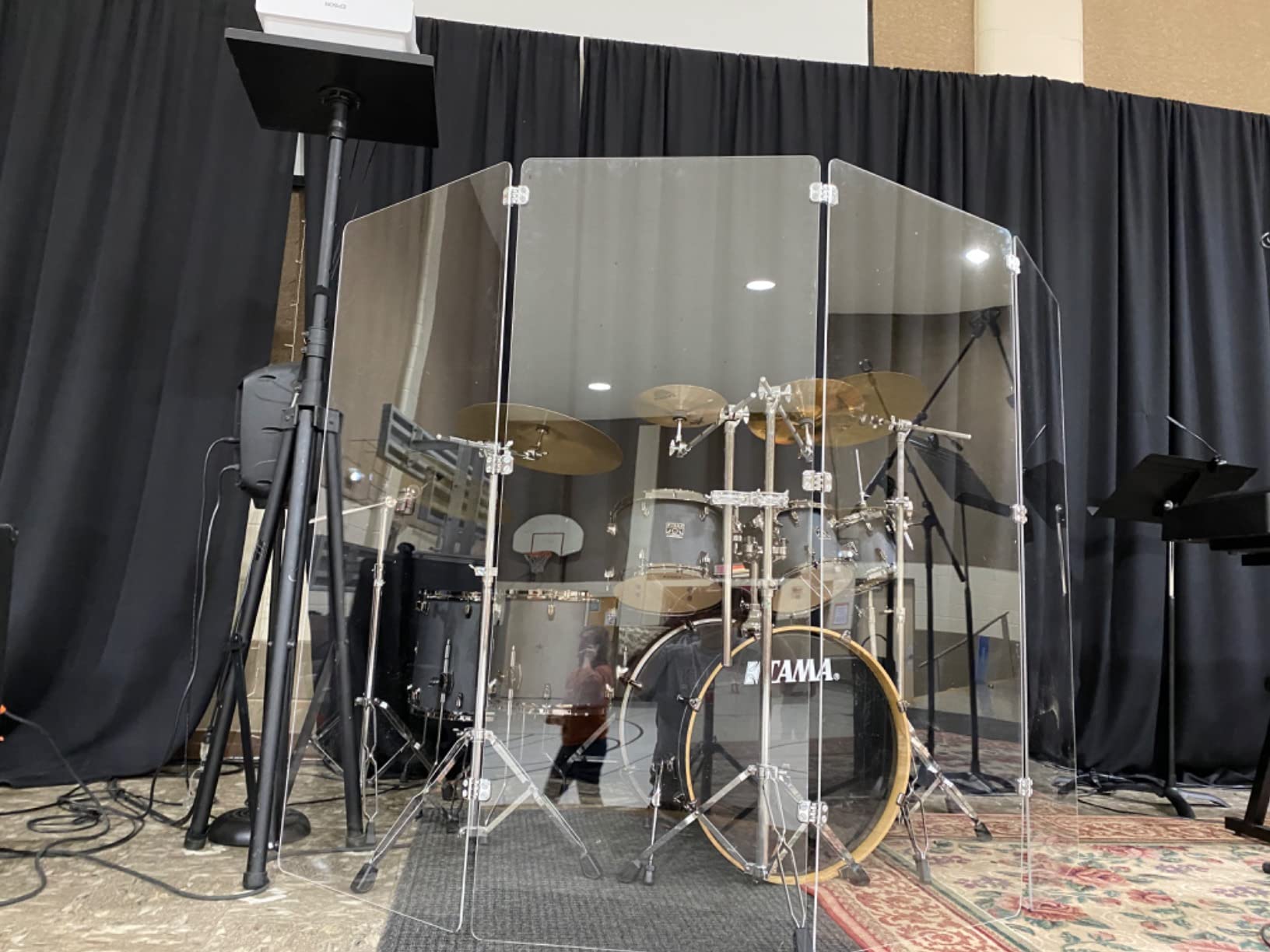 PENNZONI Drum Shield 5ft with Plastic Hinges, Comes with 5 Drum Panels & Plastic Hinges, Premium Clear Acrylic Panels, Drum Screen customer photo 2