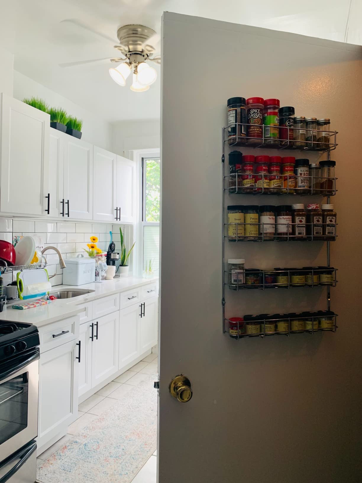 Evelots 3-Tier Spice Rack Organizer Door/Wall Mount, Holds Up to 18 Bottles customer photo 1