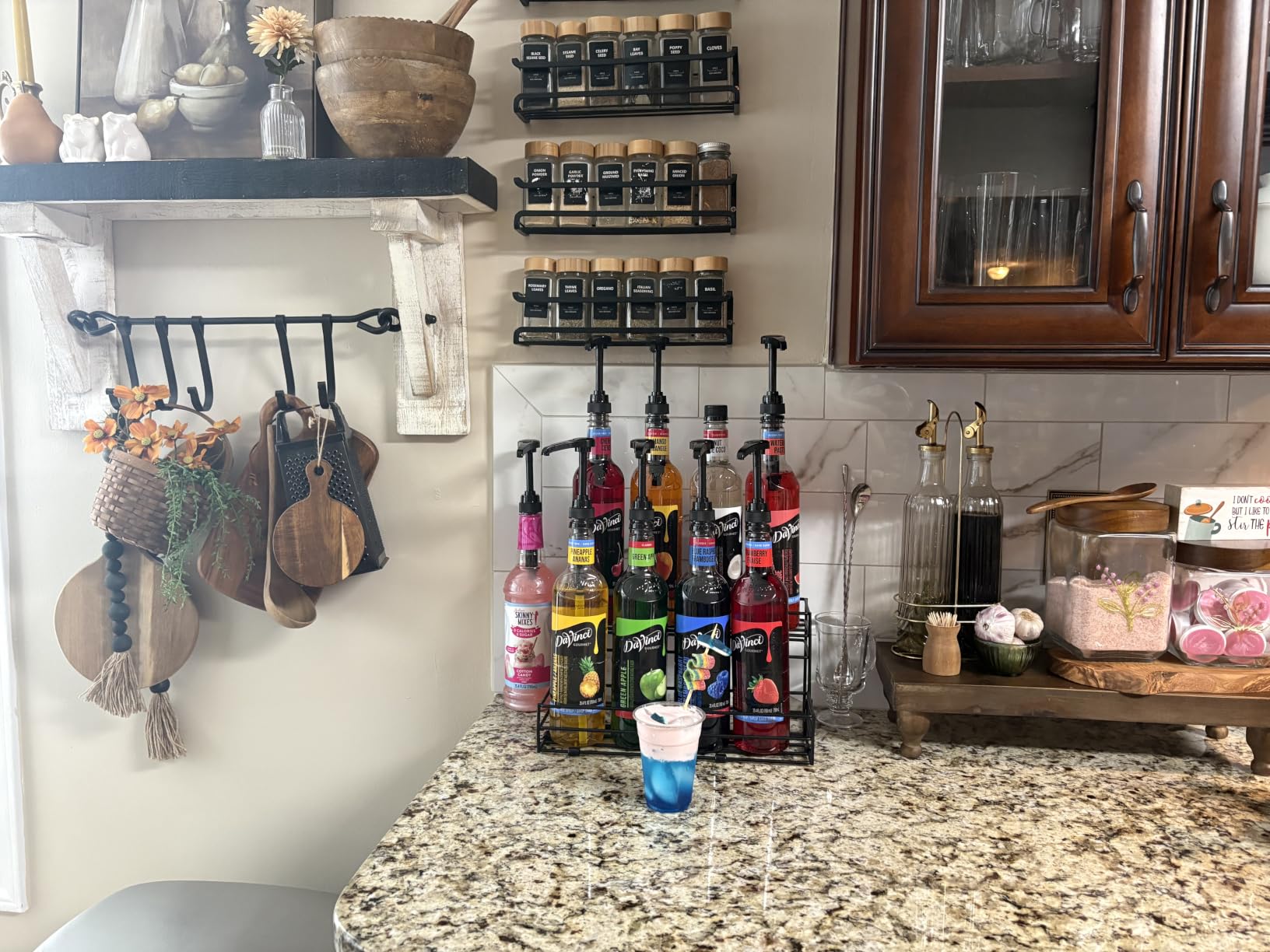 DaVinci Gourmet Sugar-Free French Vanilla Syrup, 25.4 Fluid Ounces (Pack of 1) customer photo 2