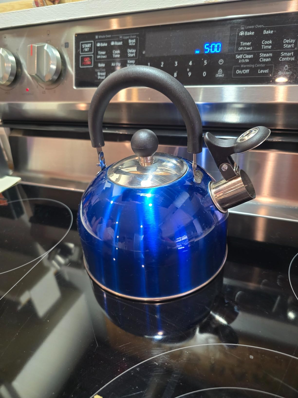 Lily's Home 2 Quart Stainless Steel Whistling Tea Kettle, the Perfect Stovetop Tea and Water Boilers for Your Home, Dorm, Condo or Apartment. Red customer photo 2