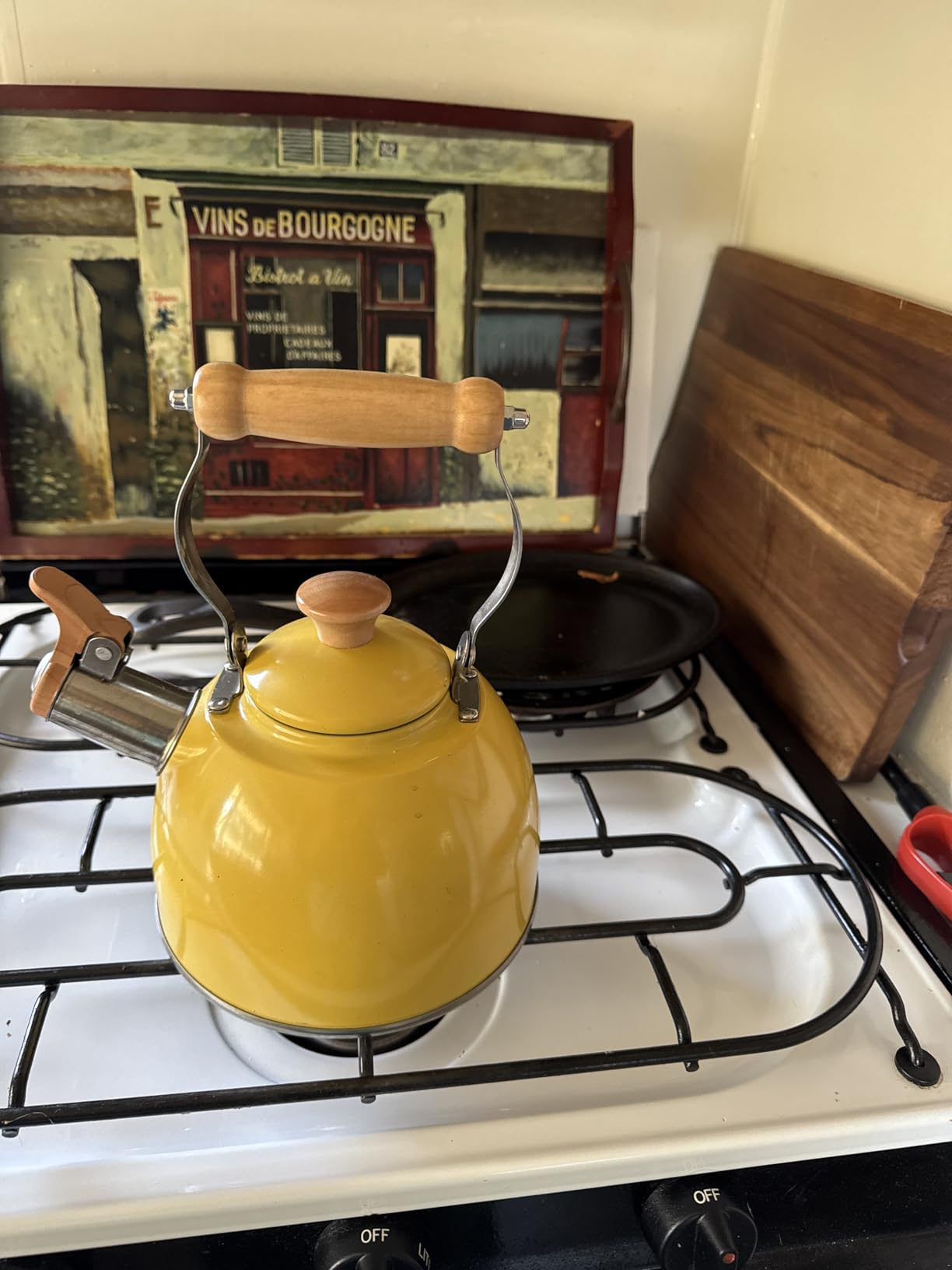 ROCKURWOK Tea Kettle, Tea Pot with Cool Touch Ergonomic Handle, Teapot Food Grade Stainless Steel, Tea Kettle Stovetop, Kettle Teapot, Whistling Tea Kettle, Small Tea Kettles, 1.6 Quart (Yellow) customer photo 1
