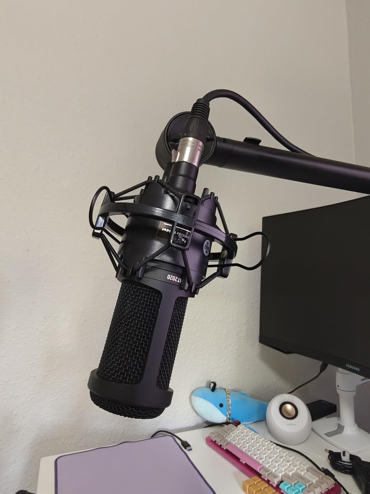 SUNMON AT2020 Shock Mount, Shock Mount Stand Reduces Vibration Noise for Audio Technica AT2020 AT2035 AT4040 AT2020USB ATR2500x Condenser Micphone customer photo 2
