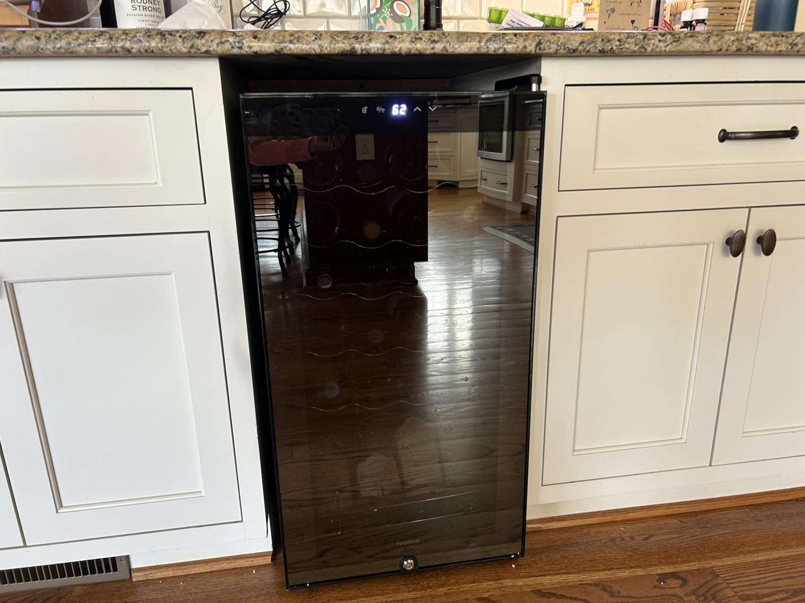 Ivation 28 Bottle Compressor Wine Cooler Refrigerator w/Lock | Large Freestanding Wine Cellar For Red, White, Champagne or Sparkling Wine | 41f-64f Digital Temperature Control Fridge Glass Door Black customer photo 2