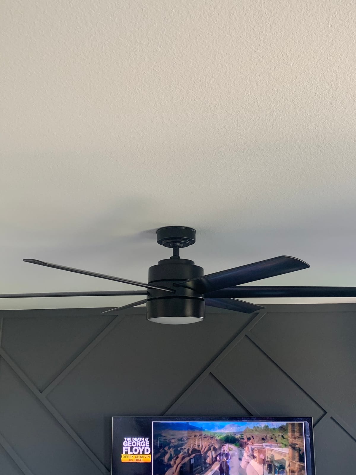 Hunter Solaria, Outdoor or Indoor, Ceiling Fan, Quiet, 72 inch, Matte Black customer photo 2
