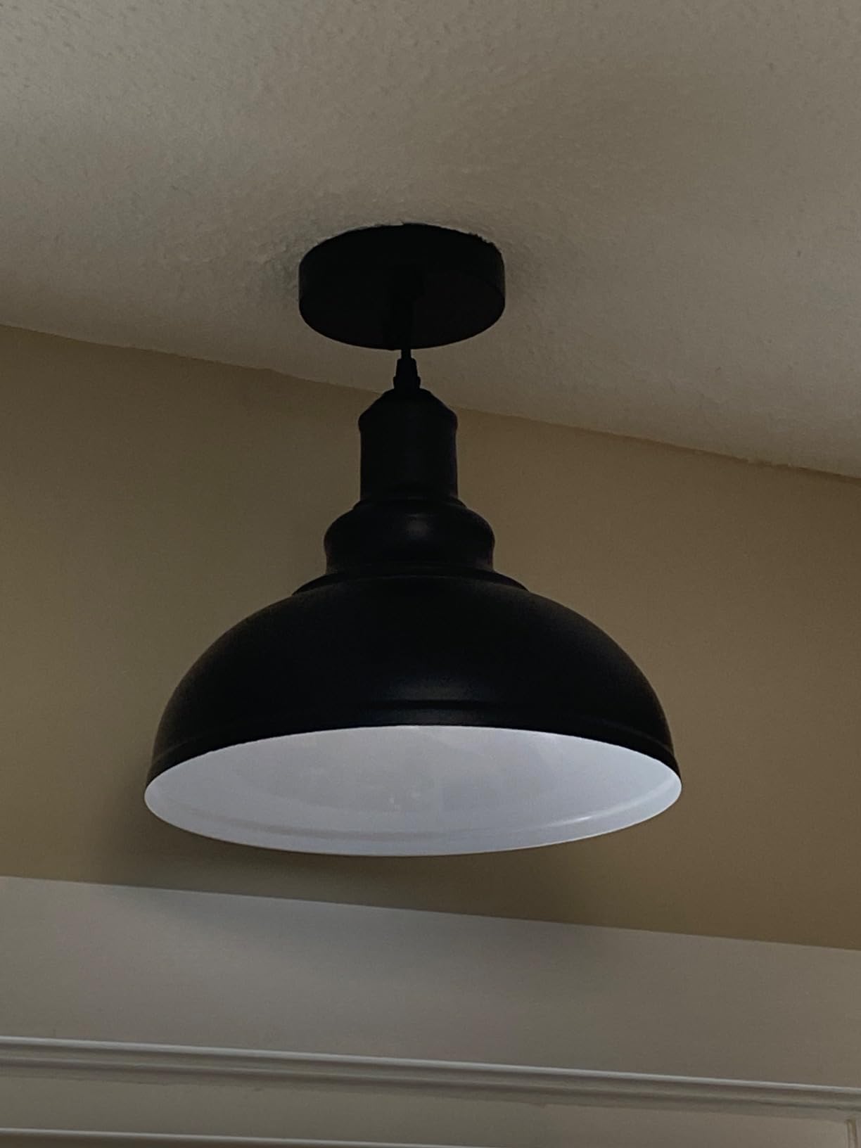 LOEHINLE Pendant Lighting Vintage Industrial Fixtures, Black Metal Farmhouse Lights, Ceiling Lamp for Kitchen Home Island Dining Room Bedroom, 11.4 inches customer photo 2