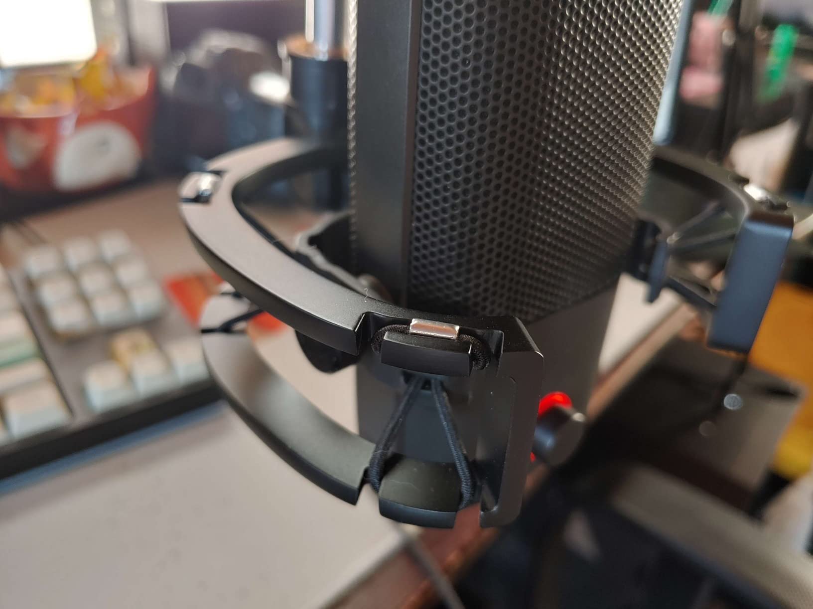 Elgato Shock Mount for Wave Microphones customer photo 2