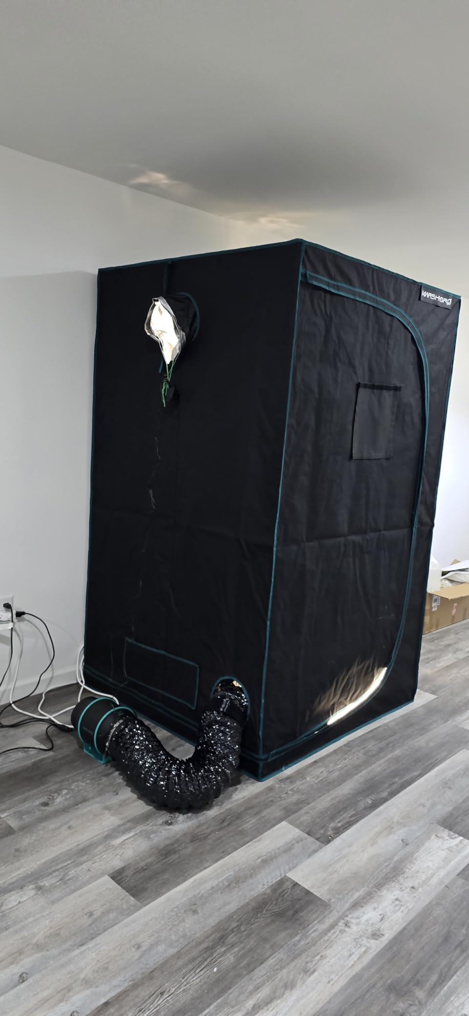 MARS HYDRO 4x4 Smart Grow Tent Kit with TSW2000 with iControl Controller customer photo 2