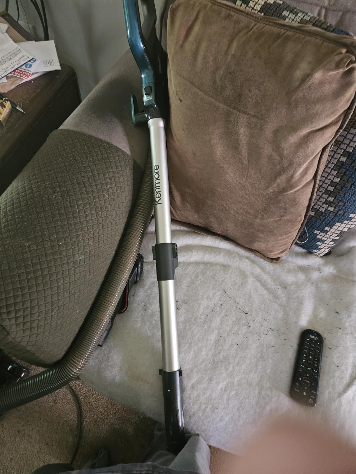 Kenmore Intuition Bagged Upright Vacuum Lift-Up Carpet Cleaner customer photo 2