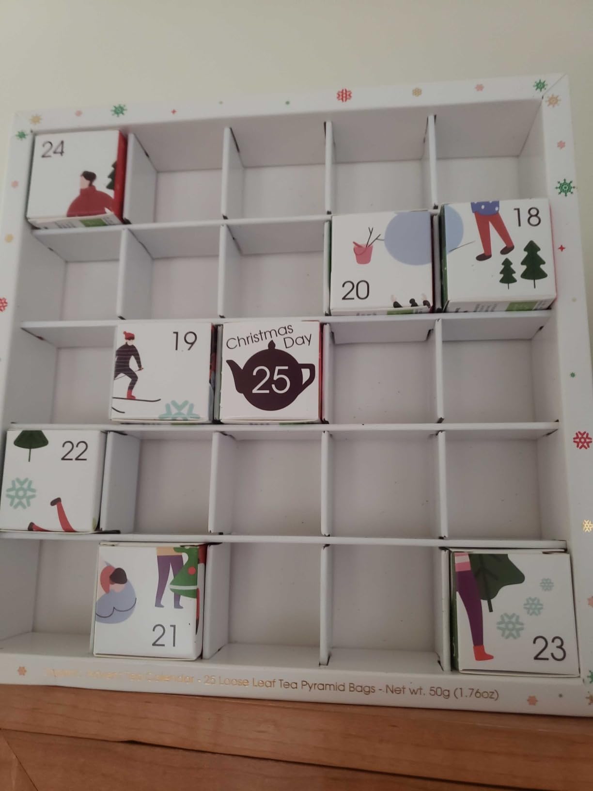 English Tea Shop Organic White Ornaments Advent Calendar Puzzle 25 Loose Leaf Tea Pyramid Bags customer photo 2