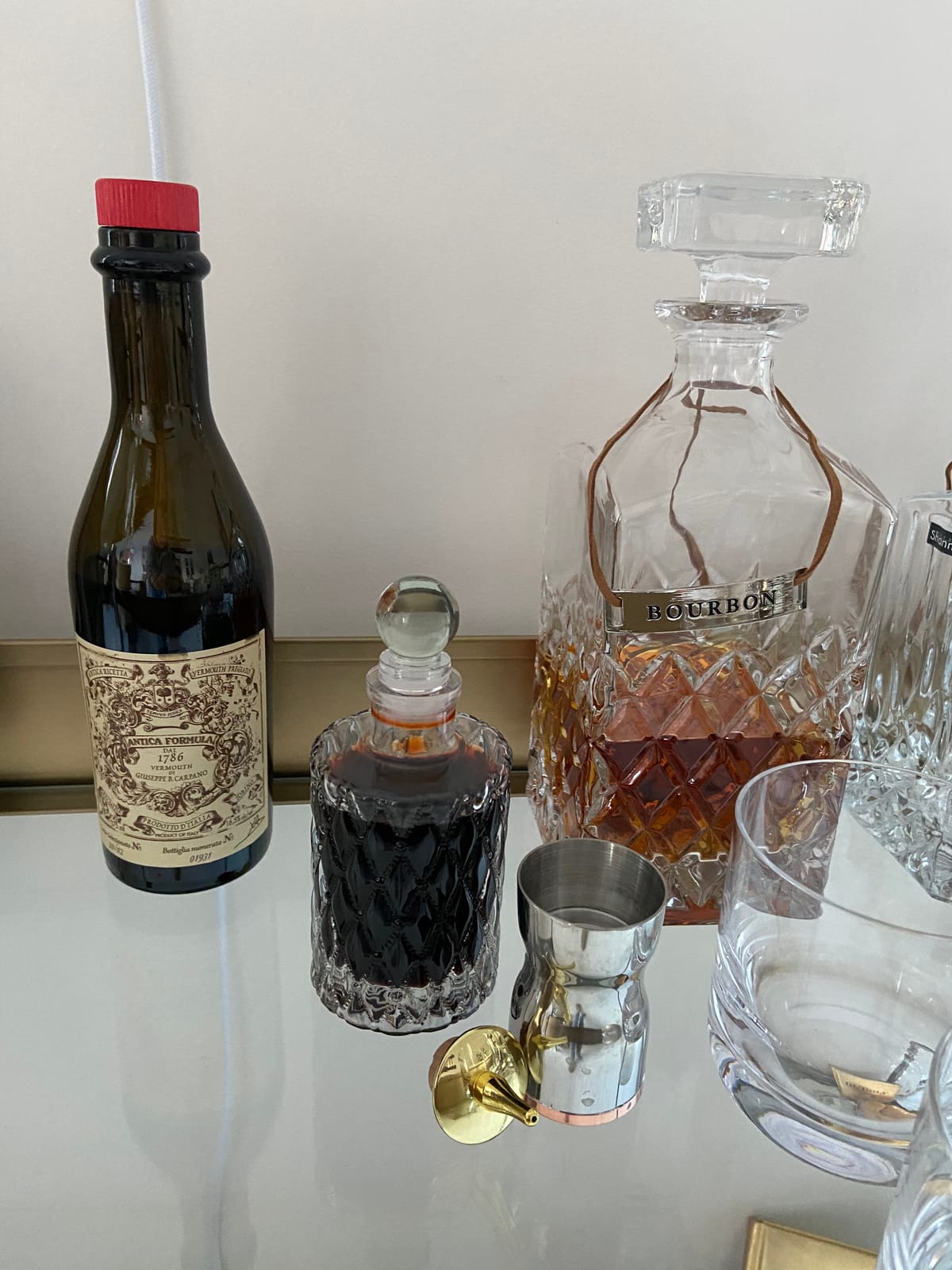 LINALL Jewel Bitter Bottle 6pcs 6oz / 175ml, With Gold Plated Cork Dasher Top For Cocktail (6, Gold) customer photo 2