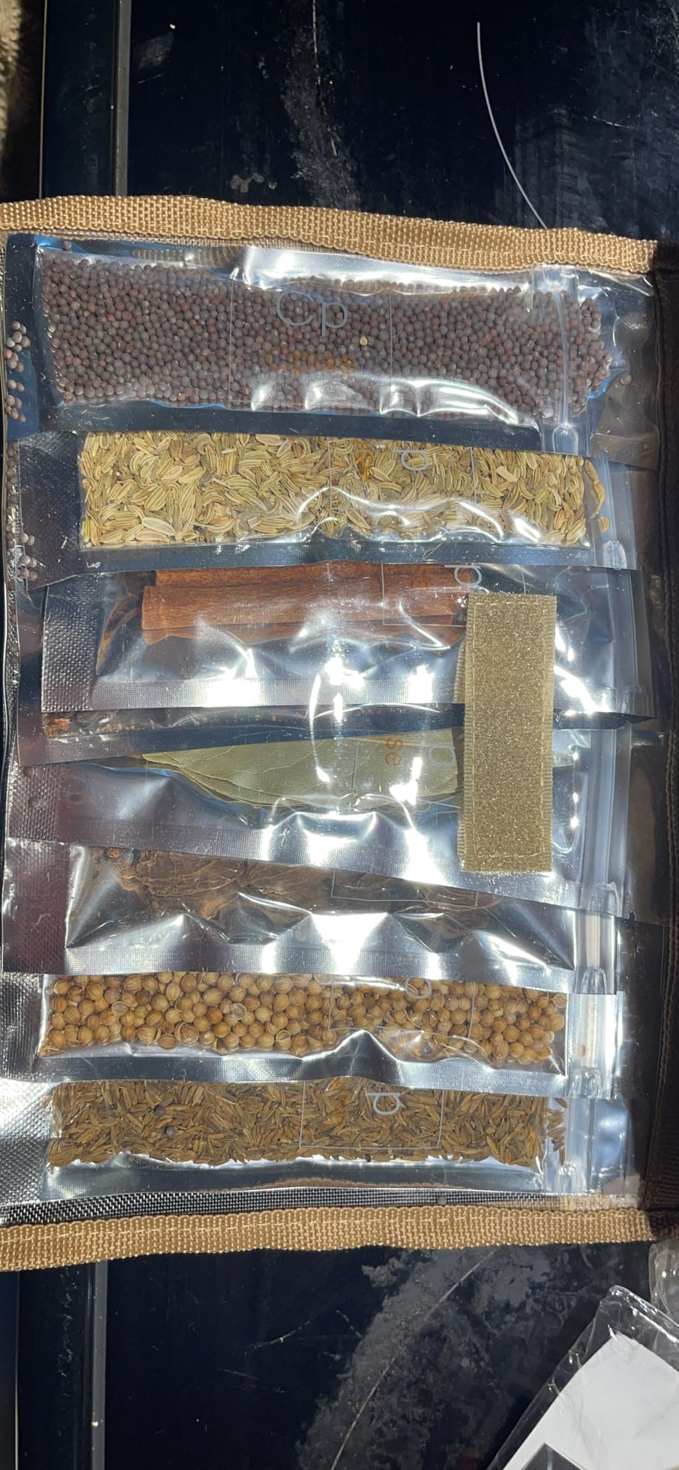 Spice & Seasoning Set - Ground Whole Indian Spices: Bay Leaves | Brown Mustard |Cayenne | Cinnamon | Cloves | Coriander | Cumin | Curry | Fennel | Ginger | Garam Masala customer photo 2