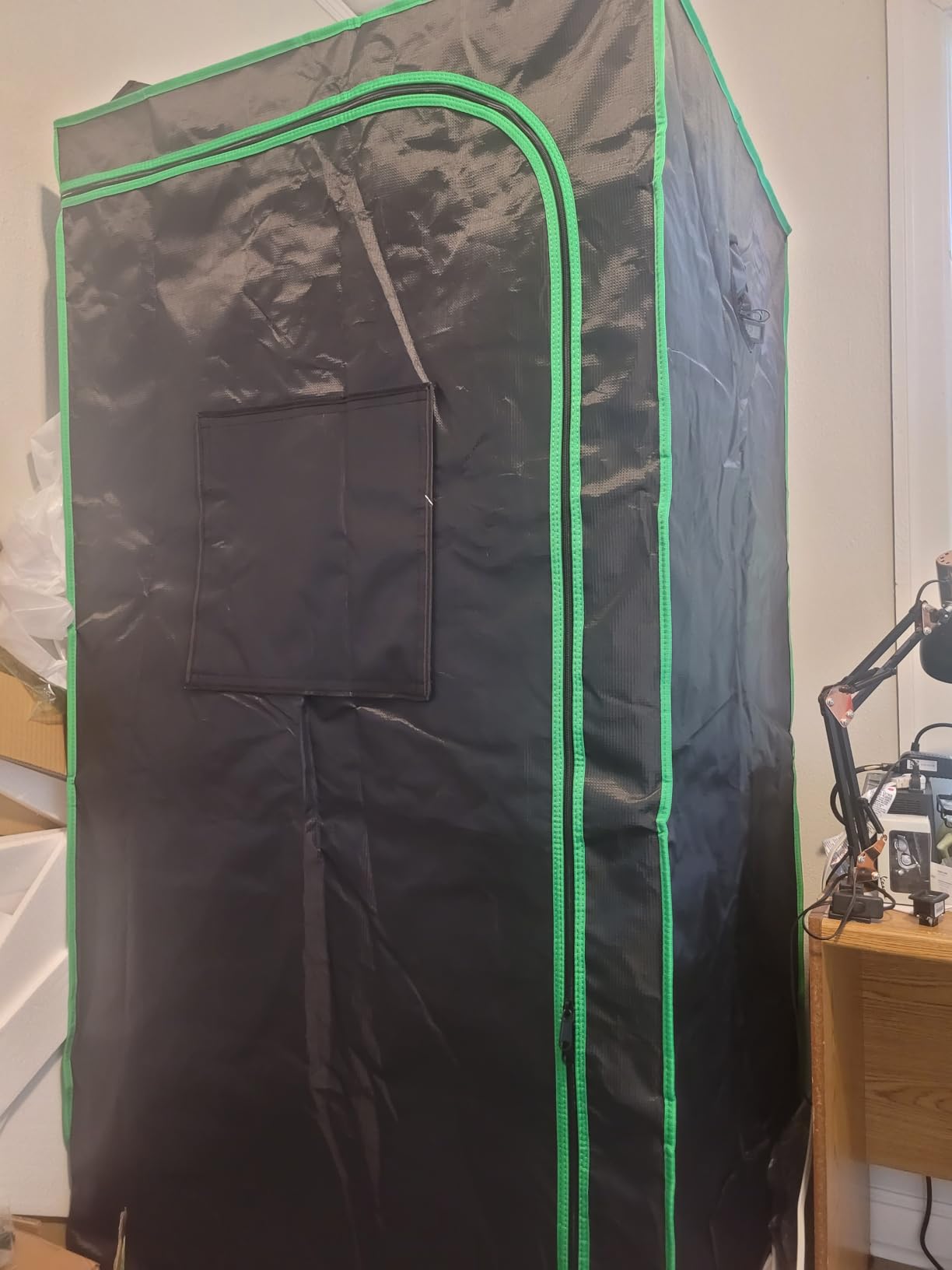 ATOUR 24”x24”x48” Grow Tent, Reflective 600D Mylar,Hydroponic Grow Tent with Observation Window and Floor Tray for Indoor Plant Growing 2’x2’ customer photo 2
