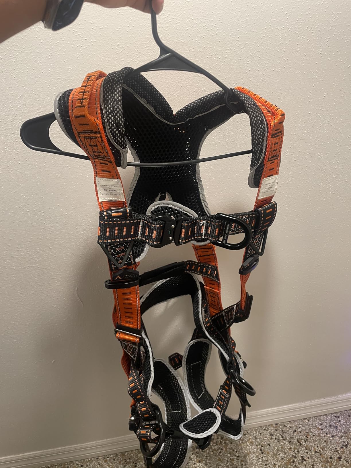 Malta Dynamics Razorback Elite MAXX - Safety Harness and Fall Protection Kit with Sewn in Lumbar Support Belt and Built-in Rescue Handles for Fall Arrest, OSHA & ANSI Compliant (Large-XLarge) customer photo 1