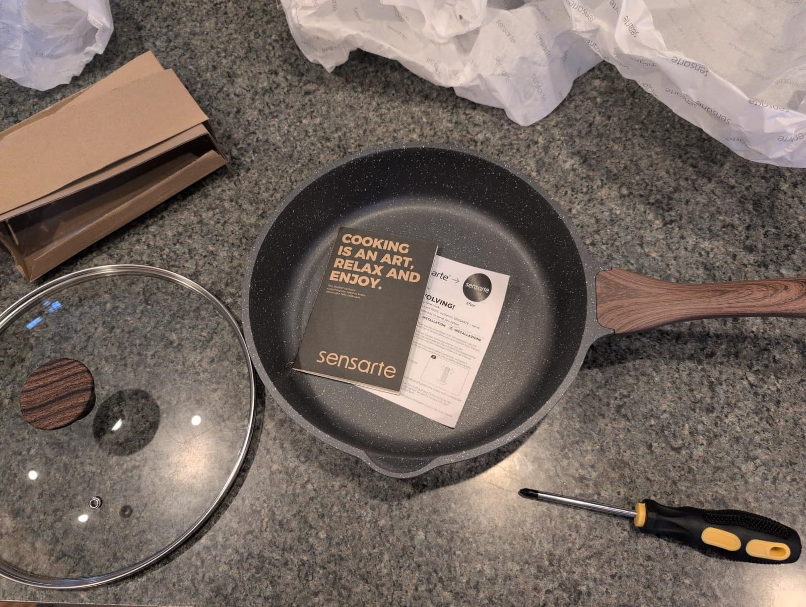 SENSARTE Nonstick Skillet, Deep Frying Pan 10/11/12-inch, Saute Pan with Lid, Stay-cool Handle, Healthy Stone Cookware Cooking Pan, Induction Compatible (10-Inch/3.5QT) customer photo 2
